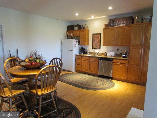 FOREST HEIGHTS - Residential
