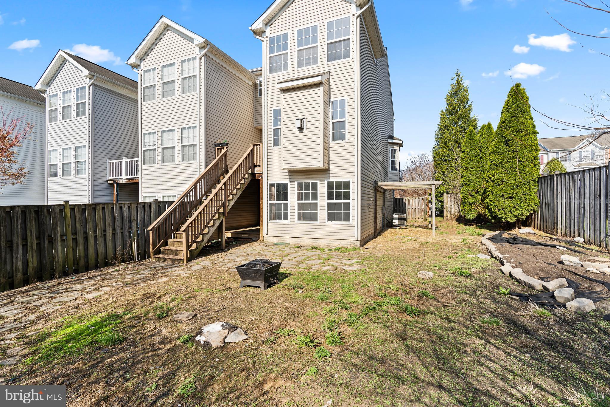 PARK OVERLOOK TOWNHOMES - Residential