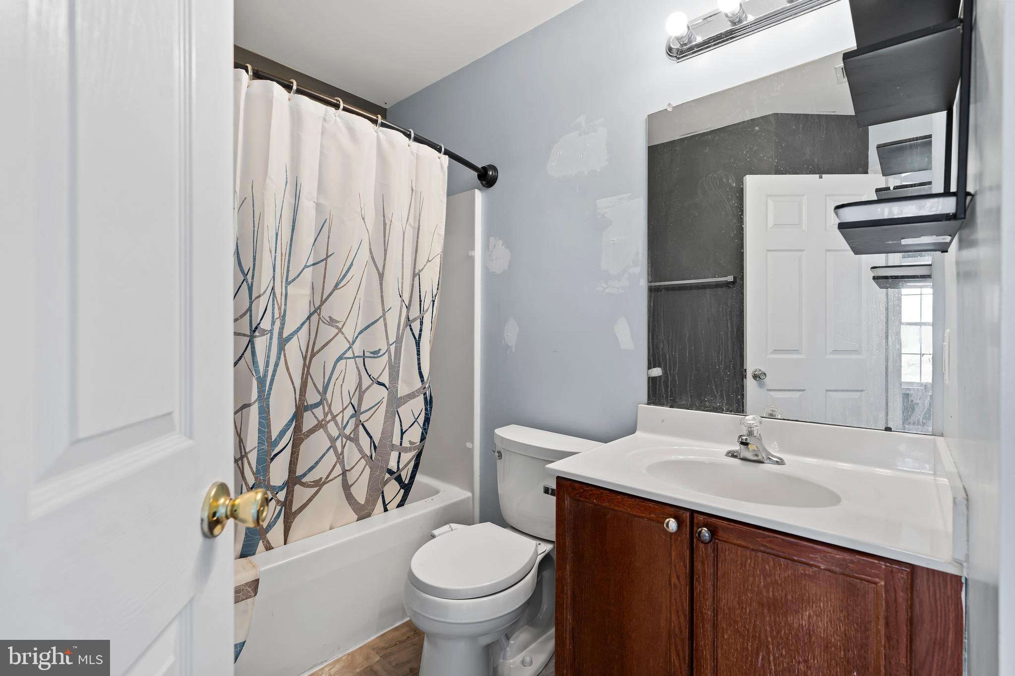 PARK OVERLOOK TOWNHOMES - Residential