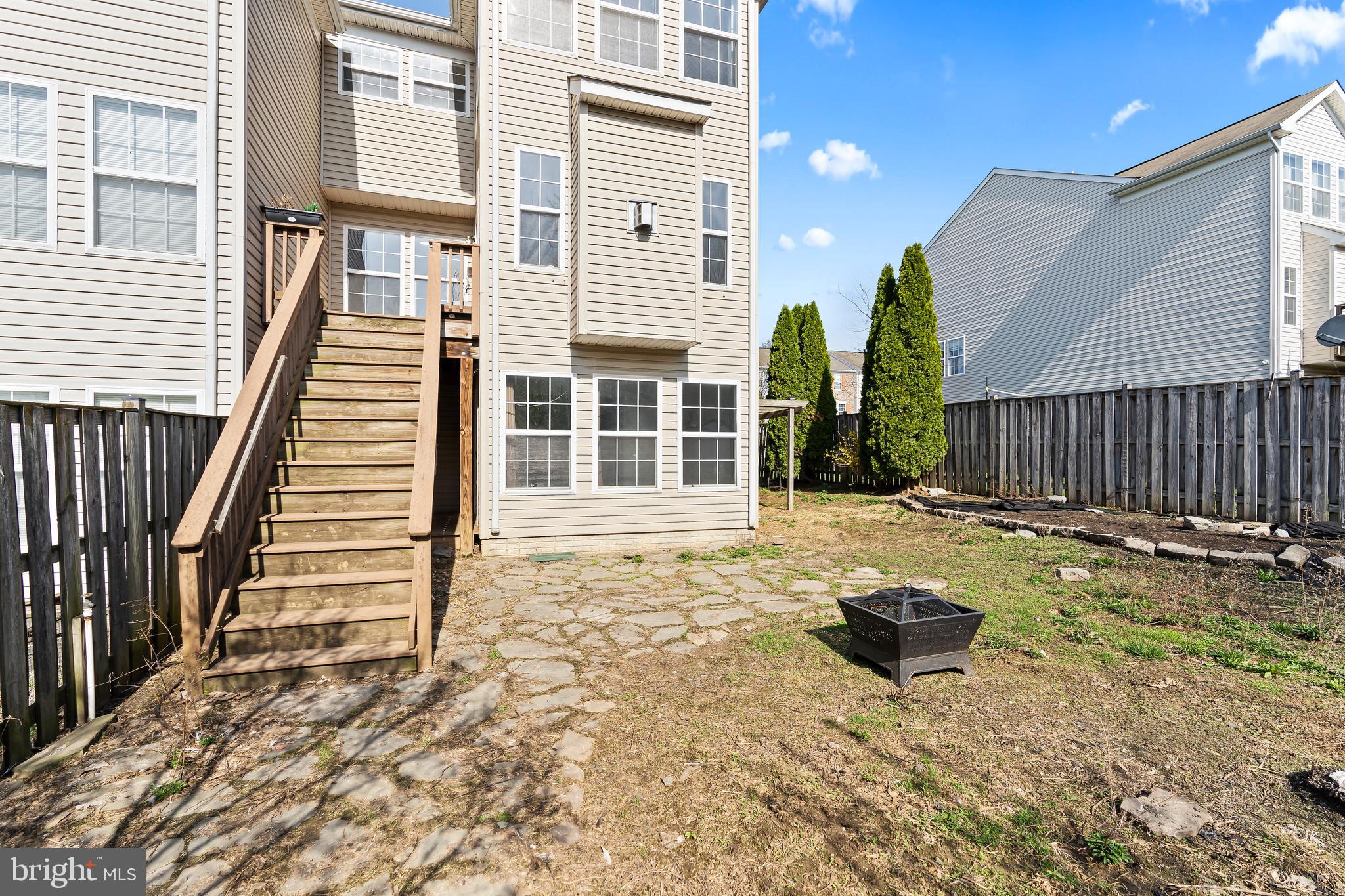 PARK OVERLOOK TOWNHOMES - Residential