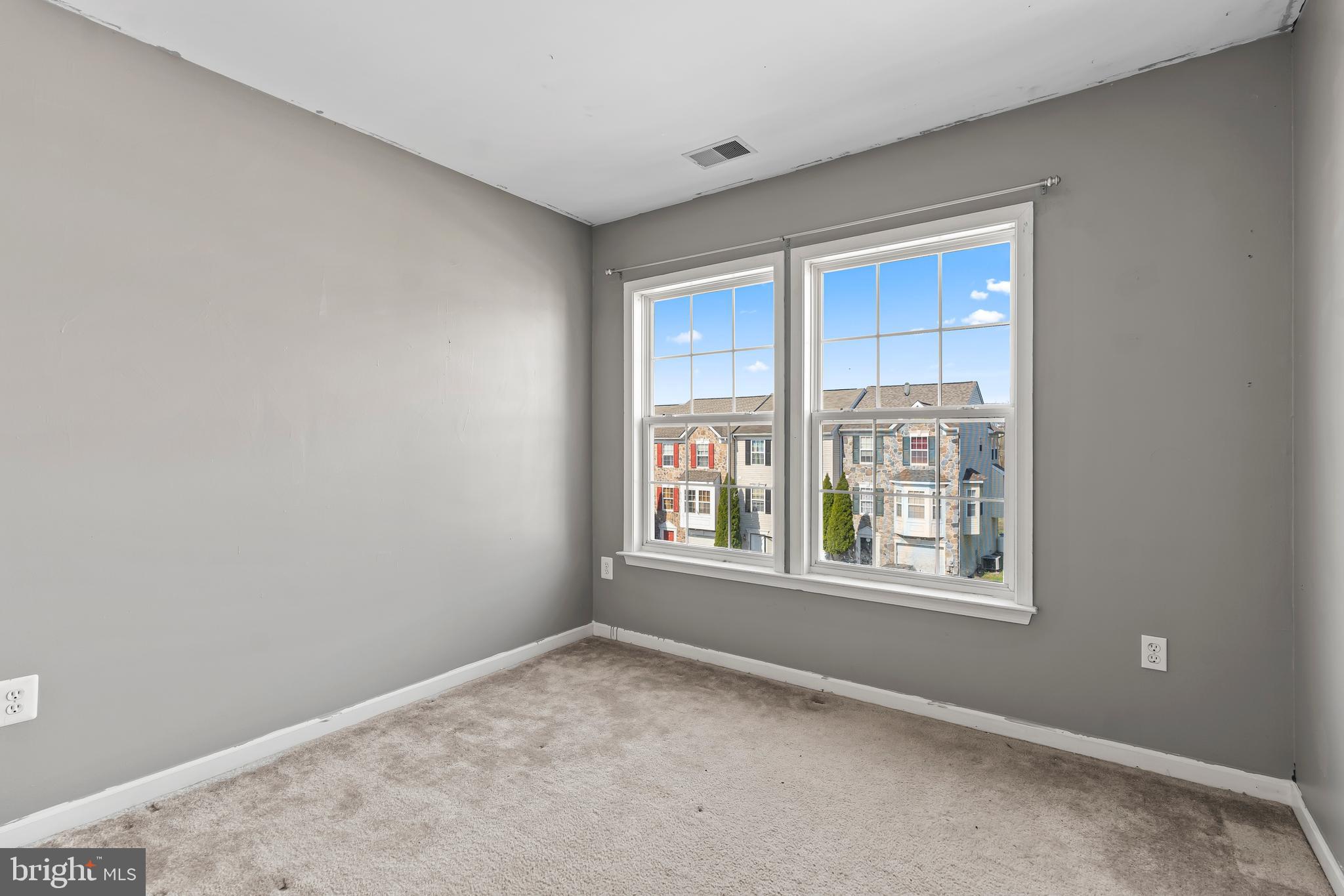 PARK OVERLOOK TOWNHOMES - Residential