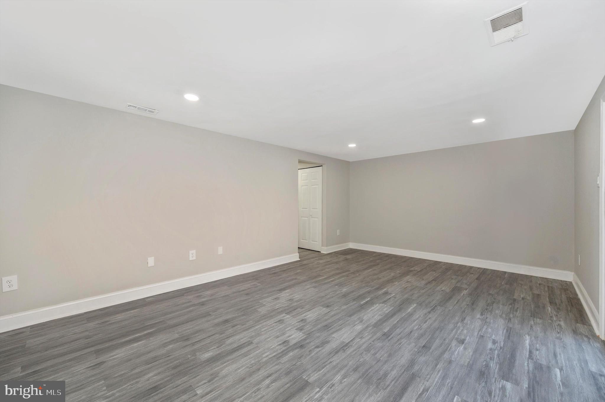 OWEN BROWN ESTATES - Residential