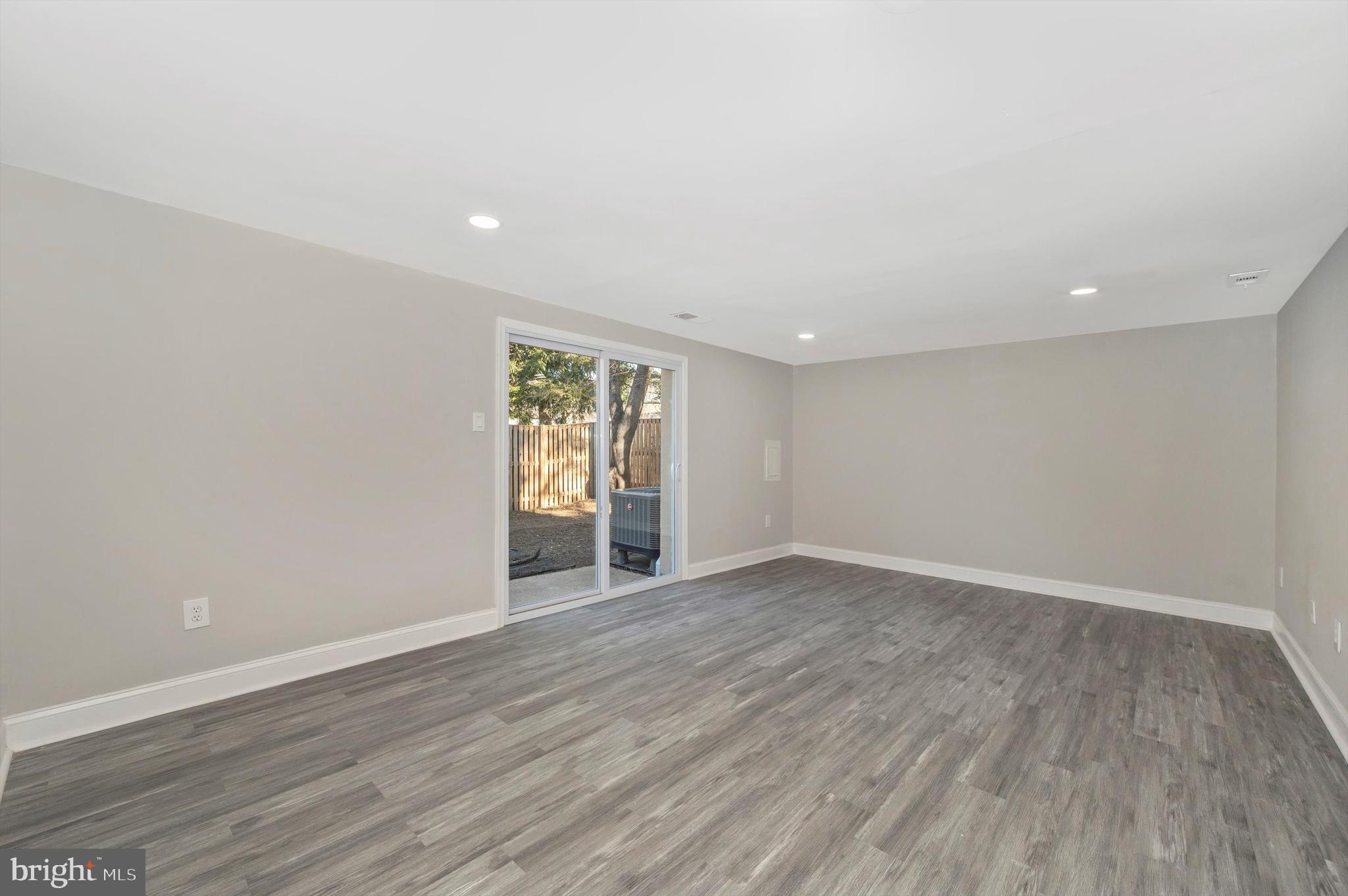 OWEN BROWN ESTATES - Residential