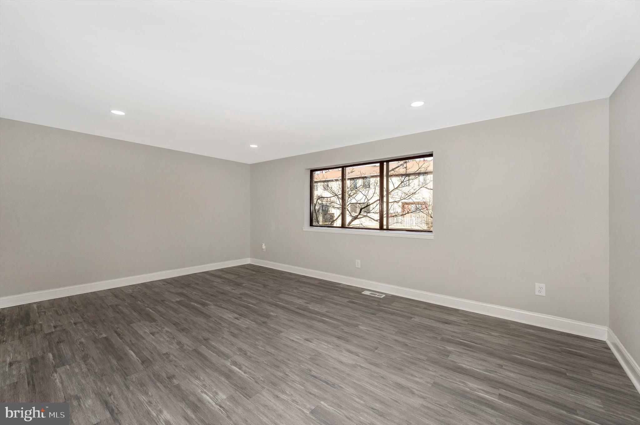 OWEN BROWN ESTATES - Residential