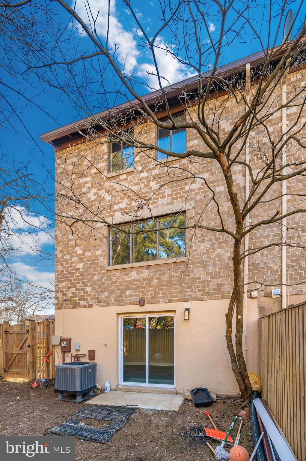 OWEN BROWN ESTATES - Residential