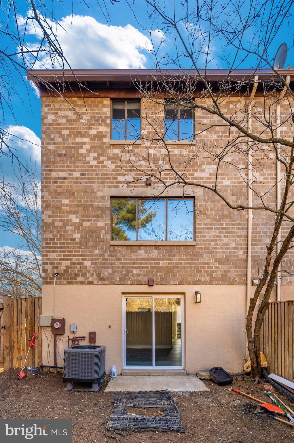 OWEN BROWN ESTATES - Residential