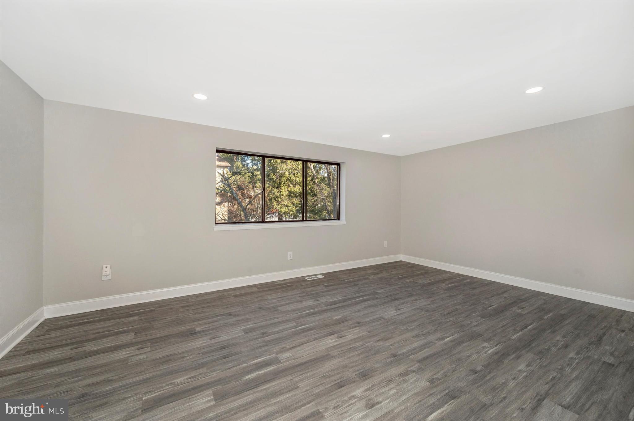 OWEN BROWN ESTATES - Residential