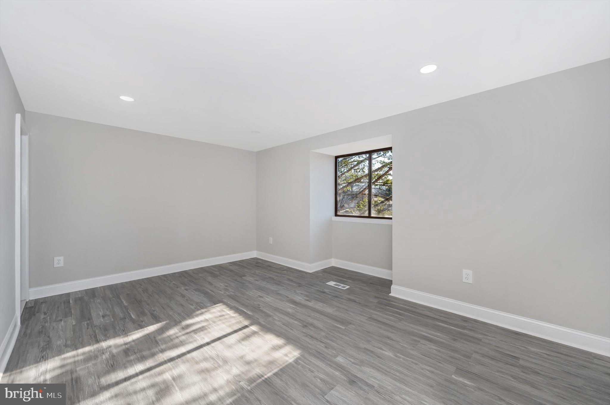 OWEN BROWN ESTATES - Residential