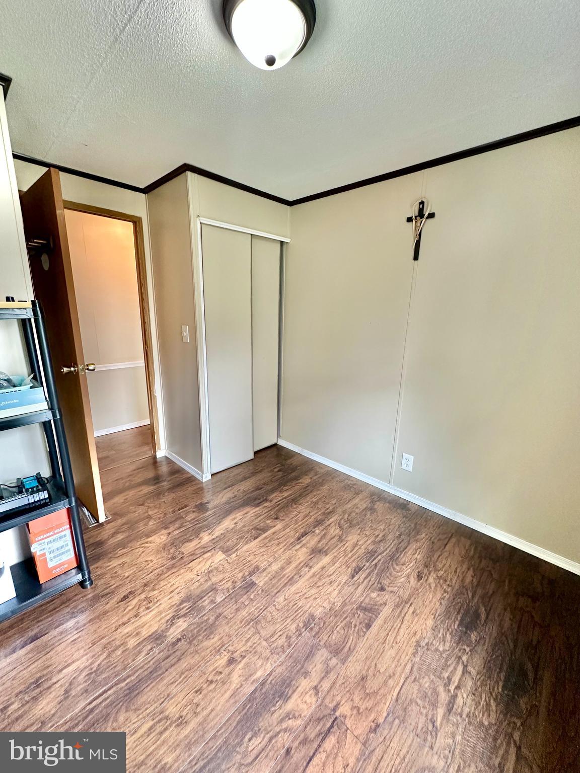 BRIARWOOD ESTATES - Residential
