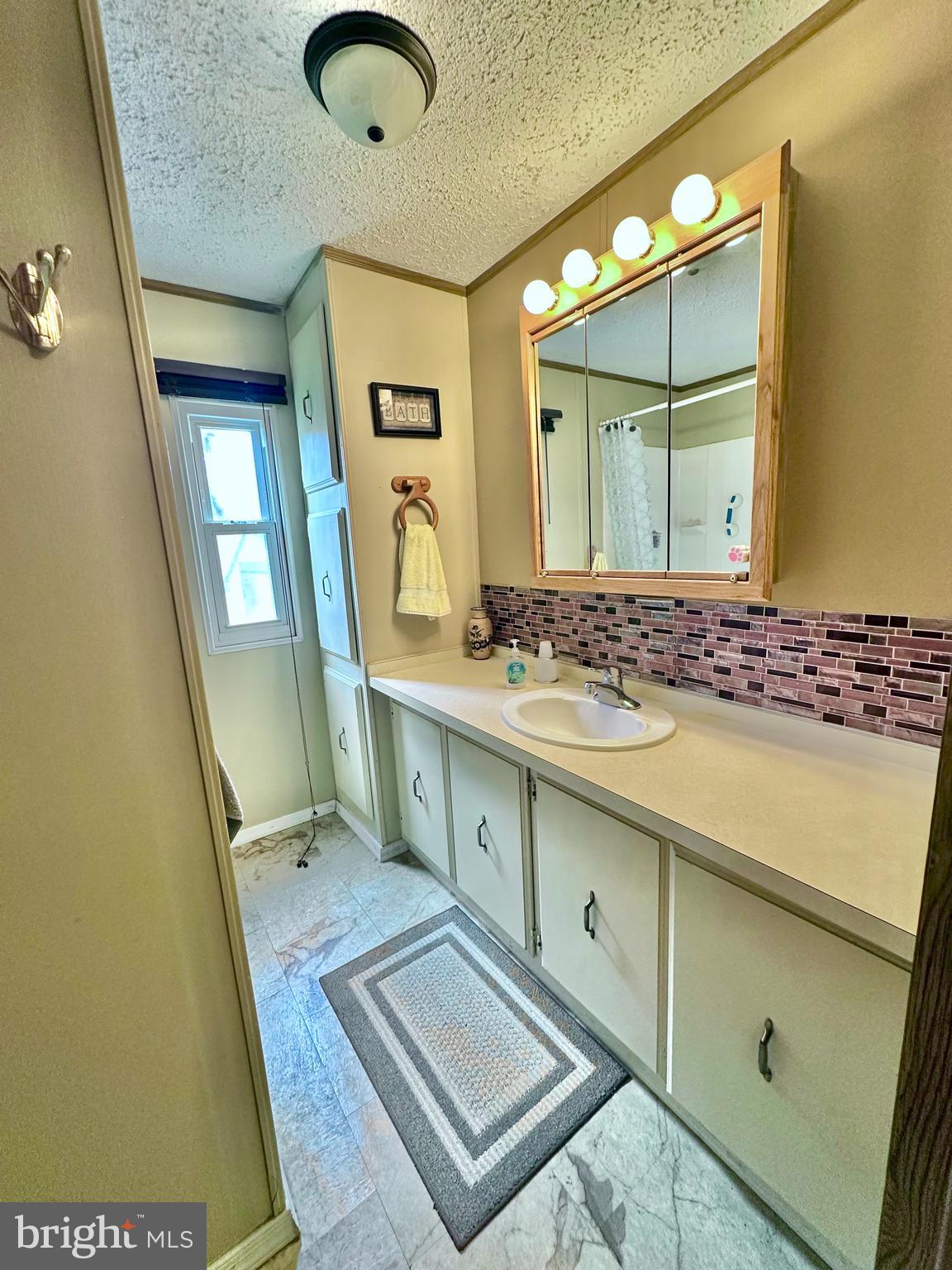 BRIARWOOD ESTATES - Residential