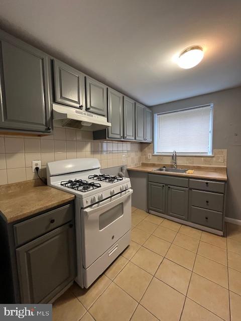 UPTON - Residential Lease