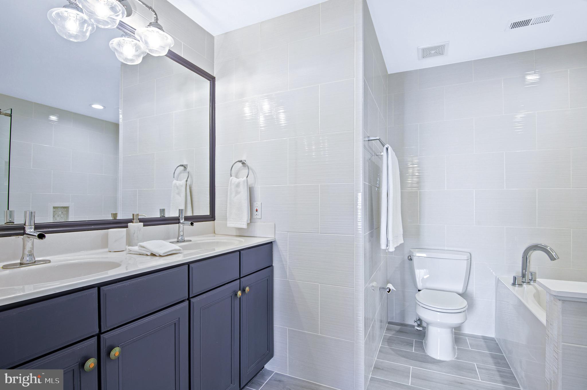 FELLS POINT HISTORIC DISTRICT - Residential