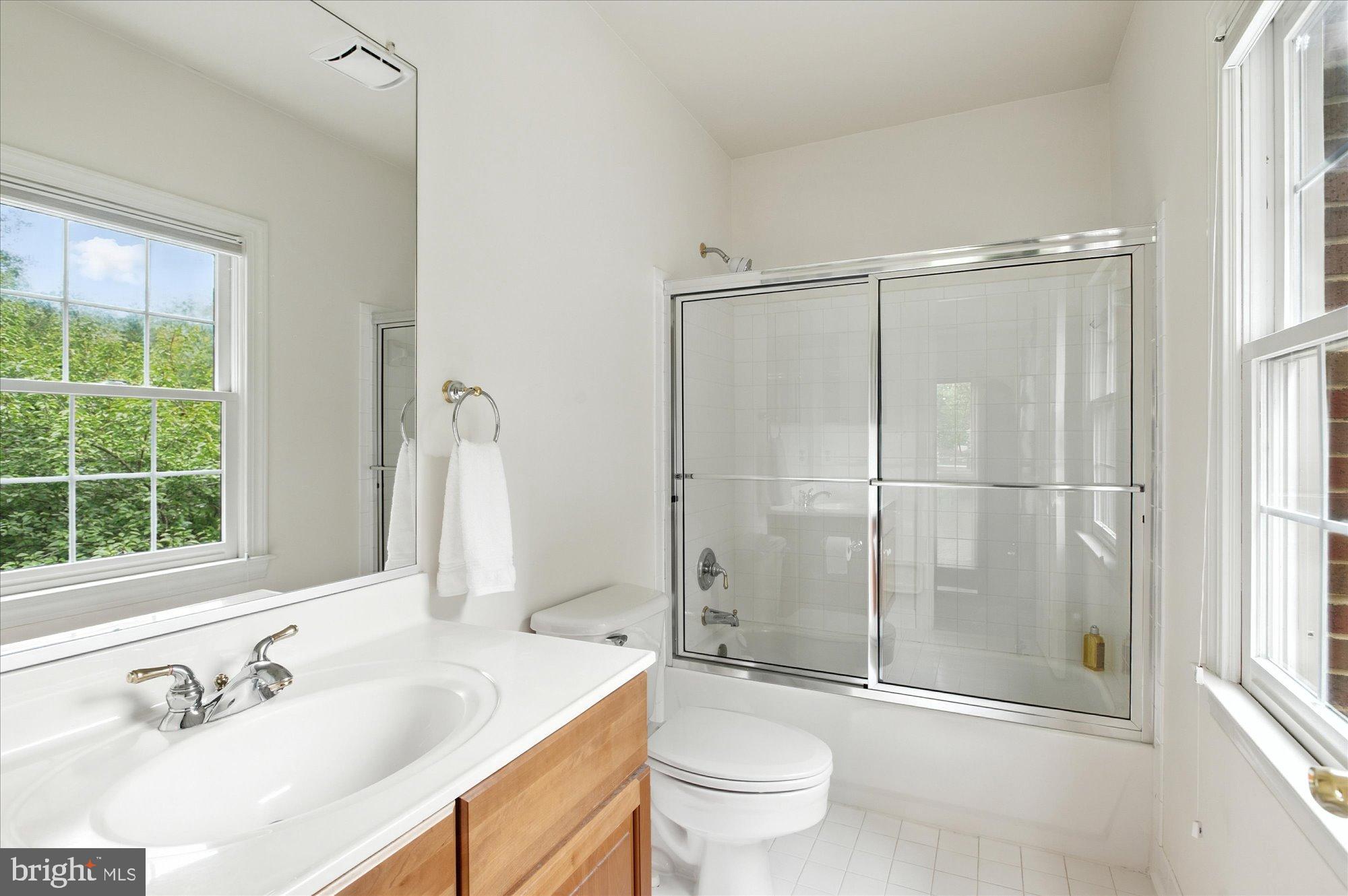 ESTATES AT LOWES ISLAND - Residential