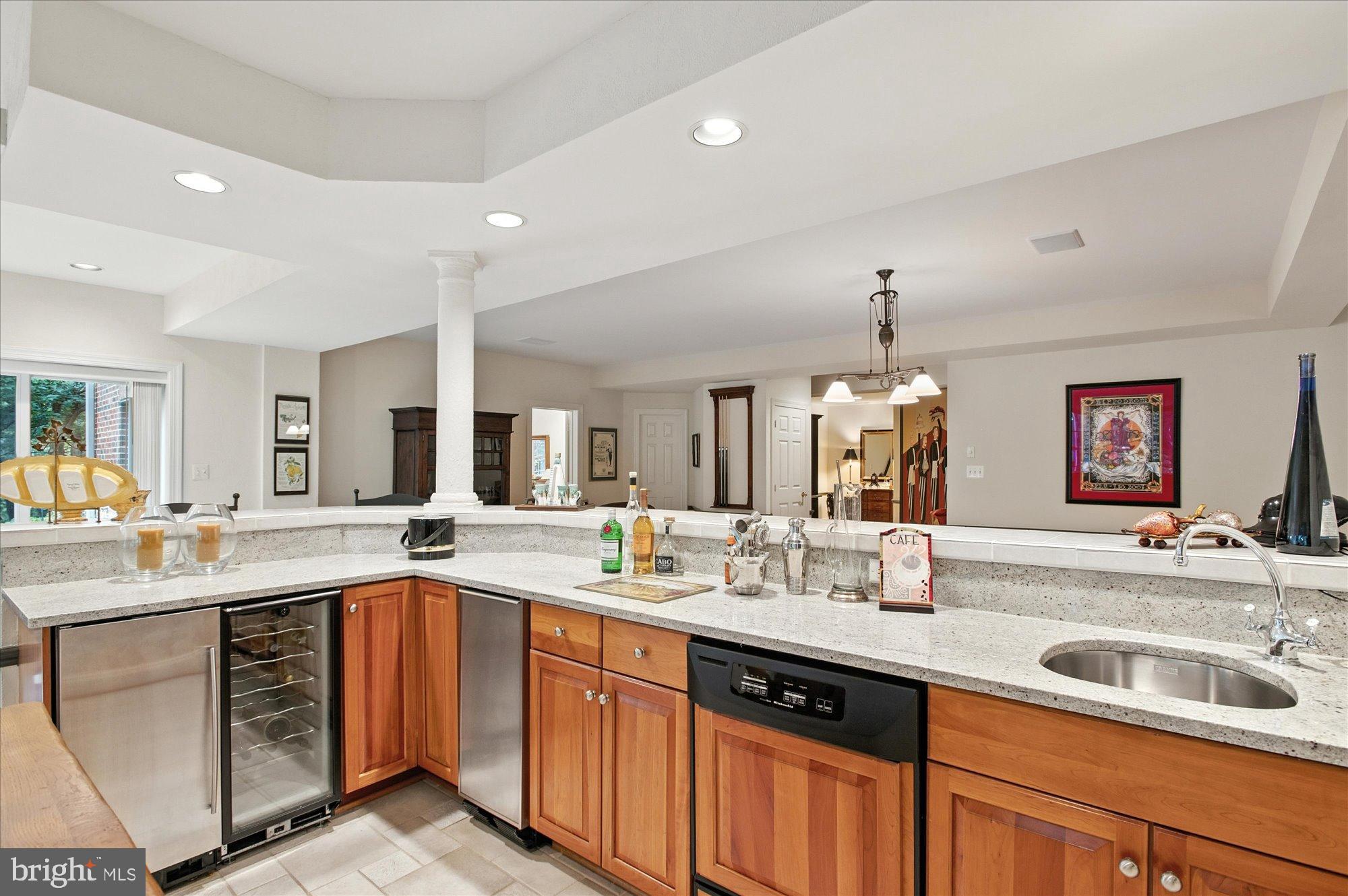 ESTATES AT LOWES ISLAND - Residential