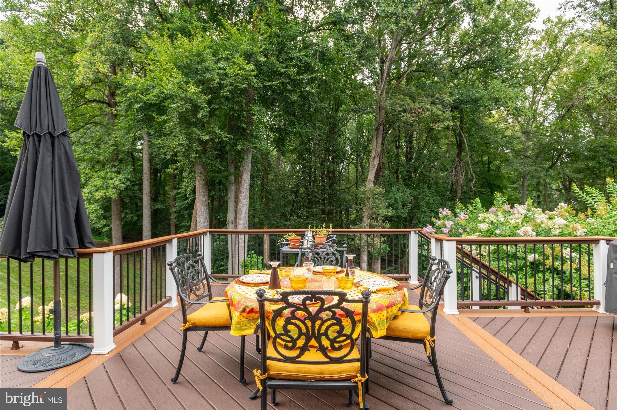 ESTATES AT LOWES ISLAND - Residential