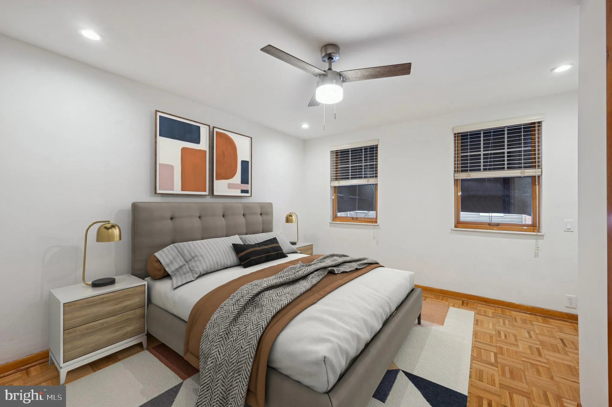 Philadelphia, Pennsylvania 19147, United States, 3 Bedrooms Bedrooms, ,2 BathroomsBathrooms,Residential,Active,245084