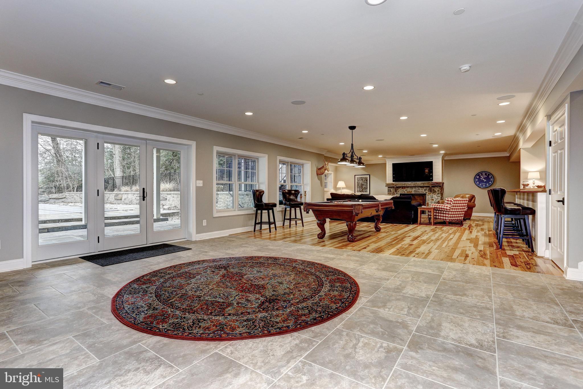 LOCH HAVEN BEACH - Residential