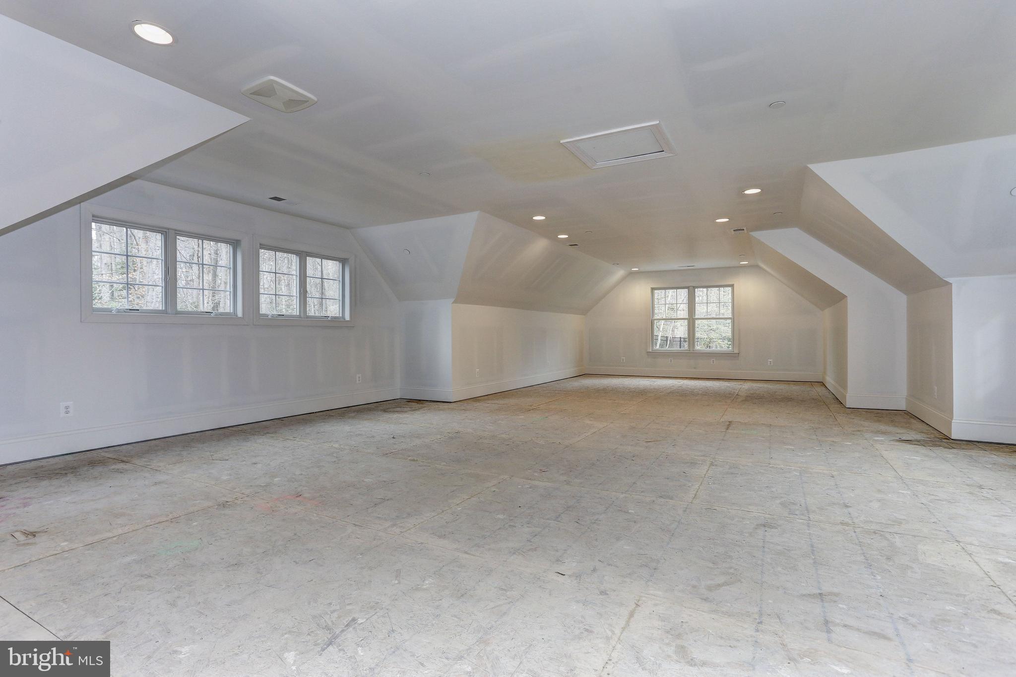 LOCH HAVEN BEACH - Residential