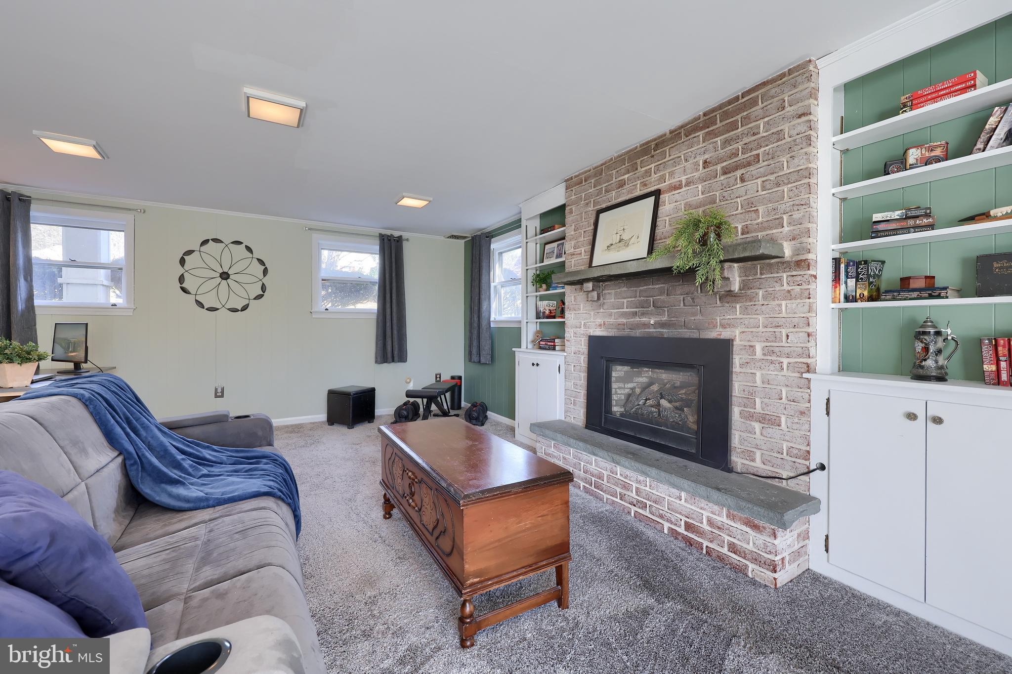 MILLERSVILLE BOROUGH - Residential