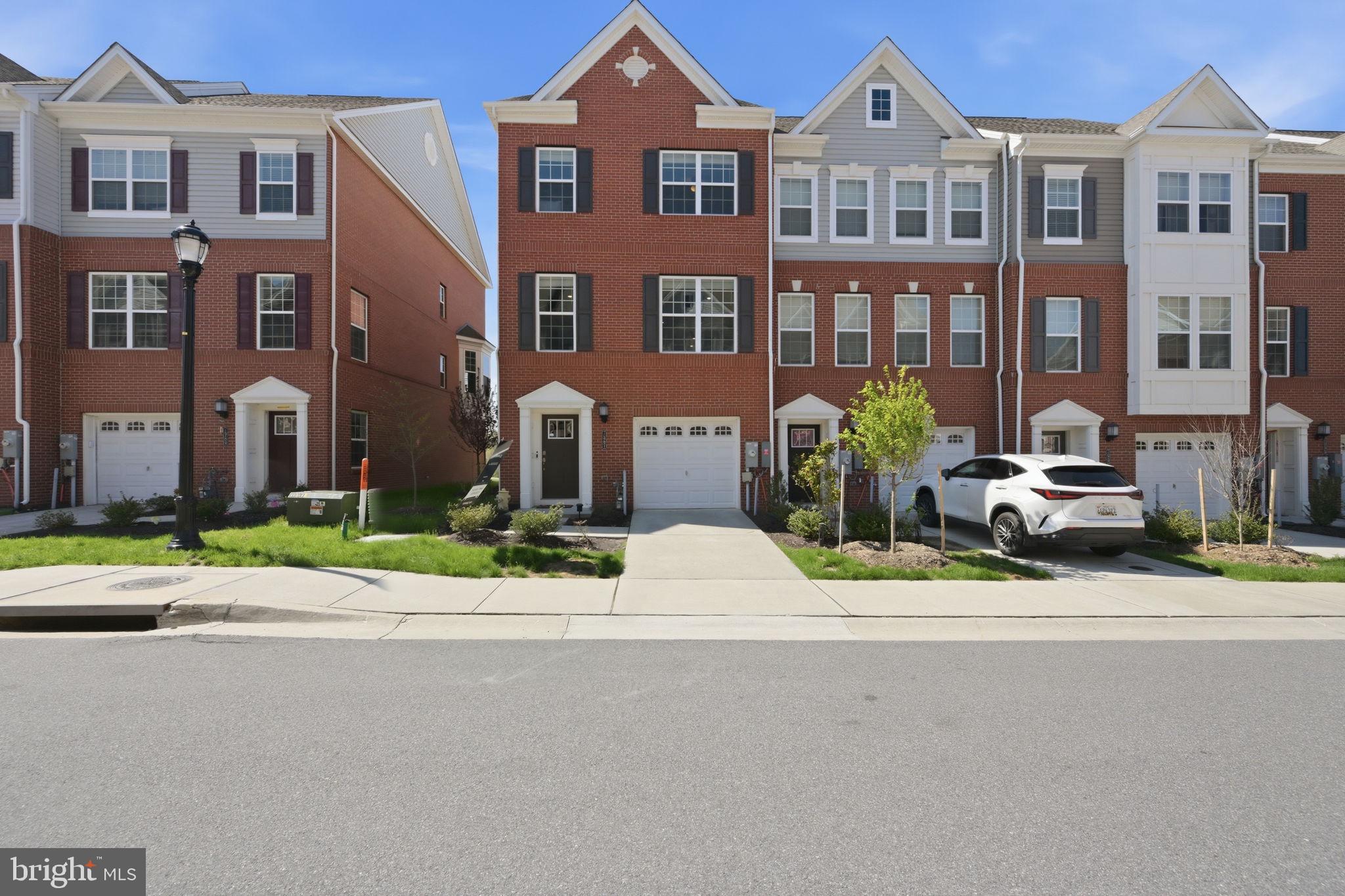 BLUE STREAM - Residential