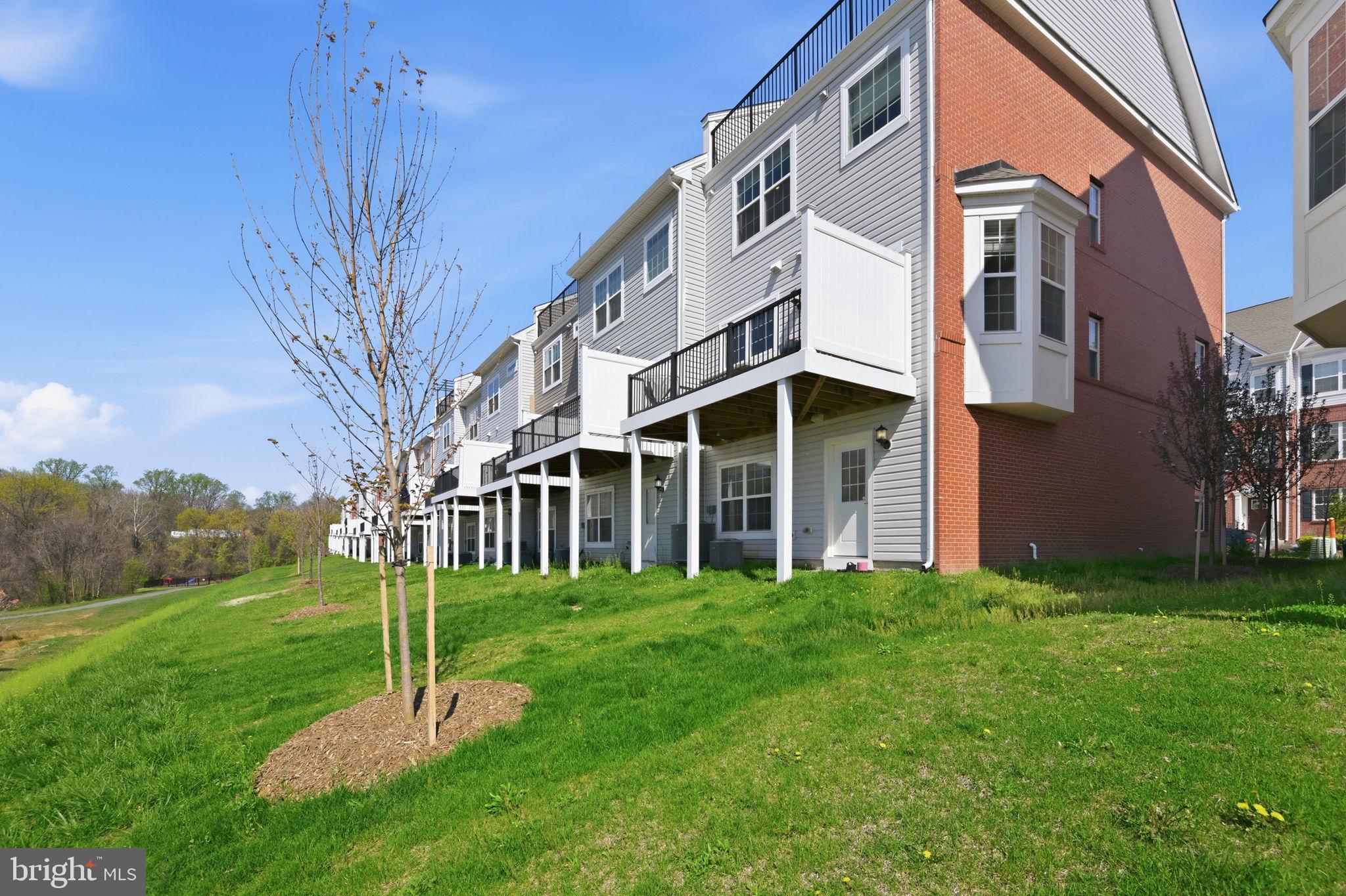 BLUE STREAM - Residential