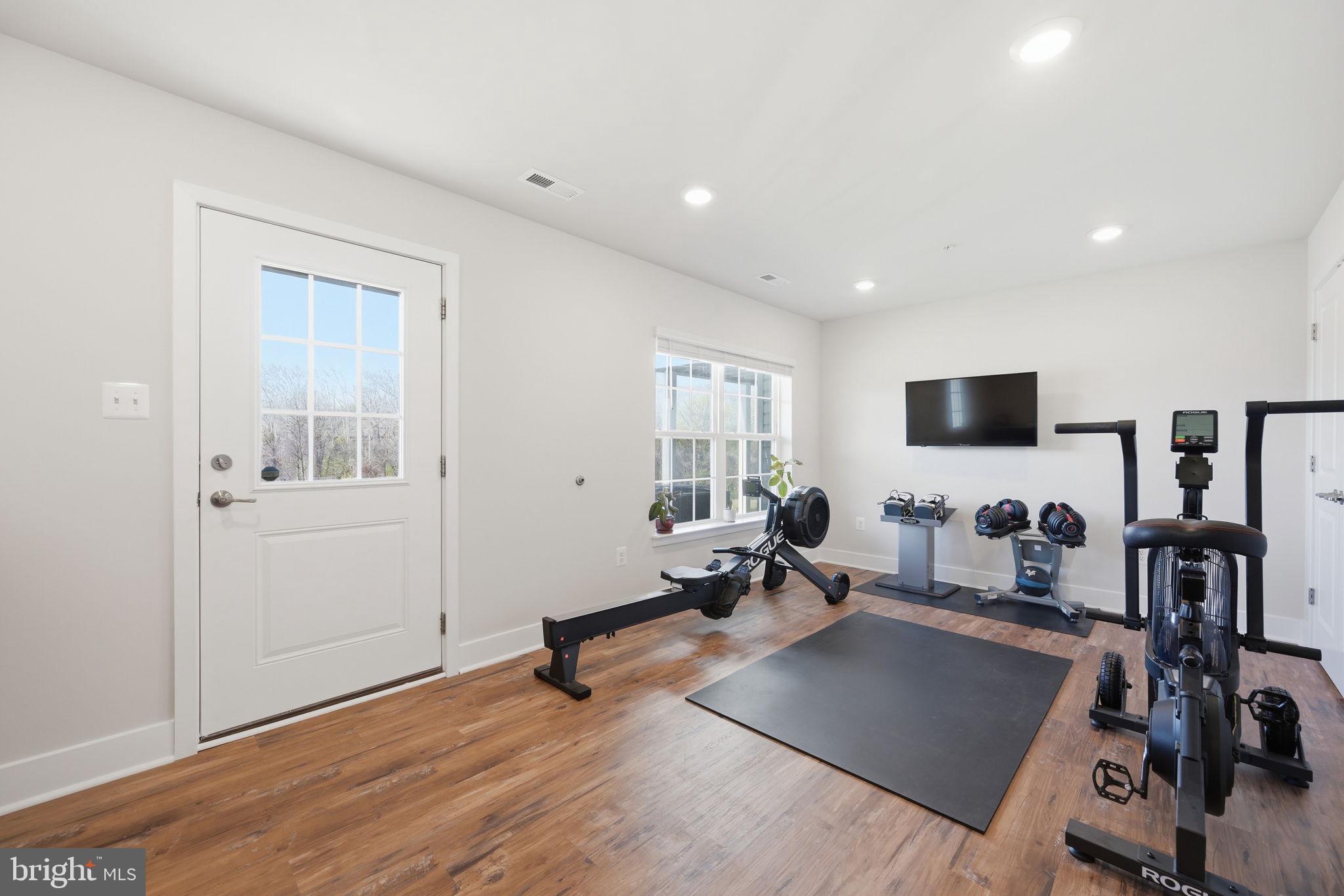 BLUE STREAM - Residential