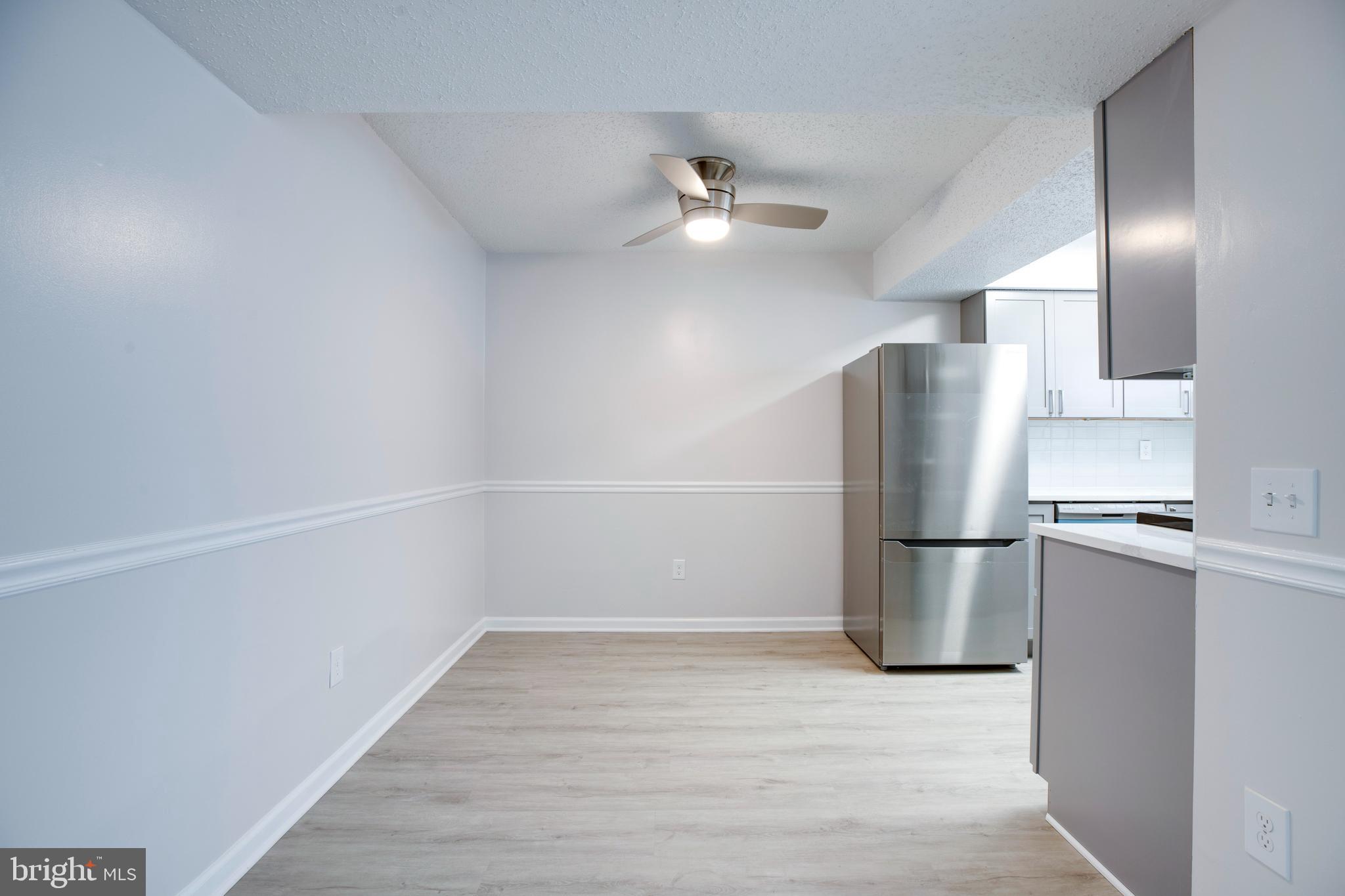 HUNTERS SQUARE - Residential