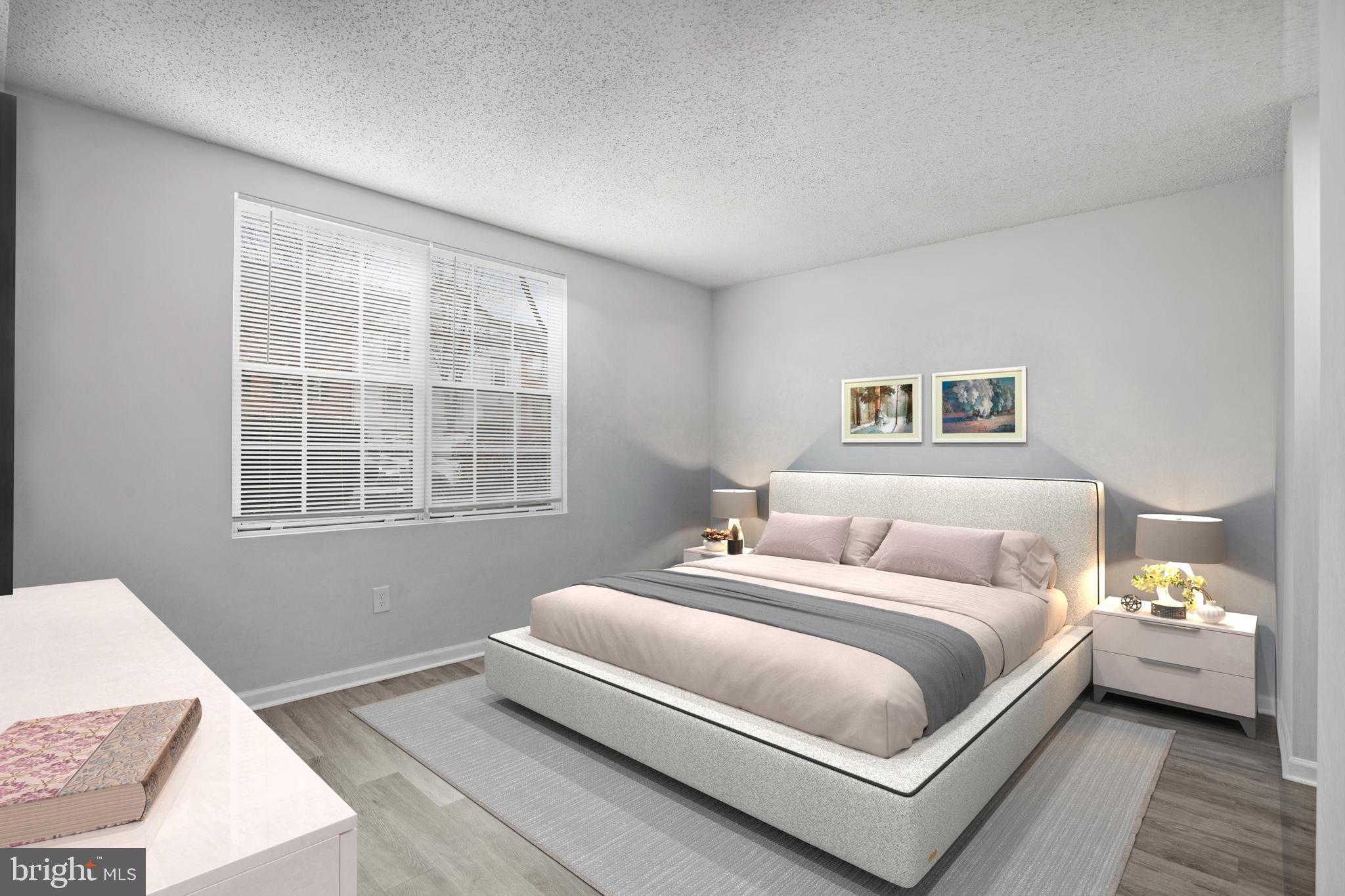 HUNTERS SQUARE - Residential