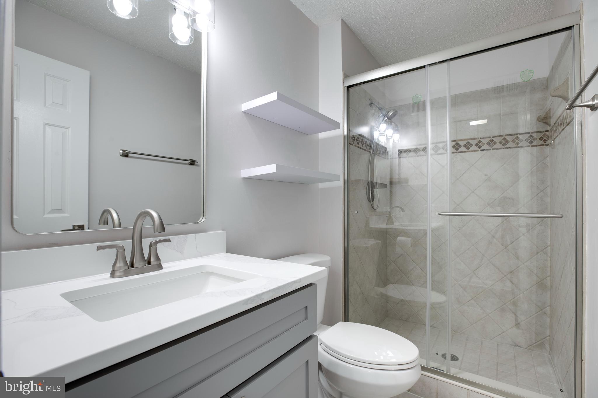 HUNTERS SQUARE - Residential