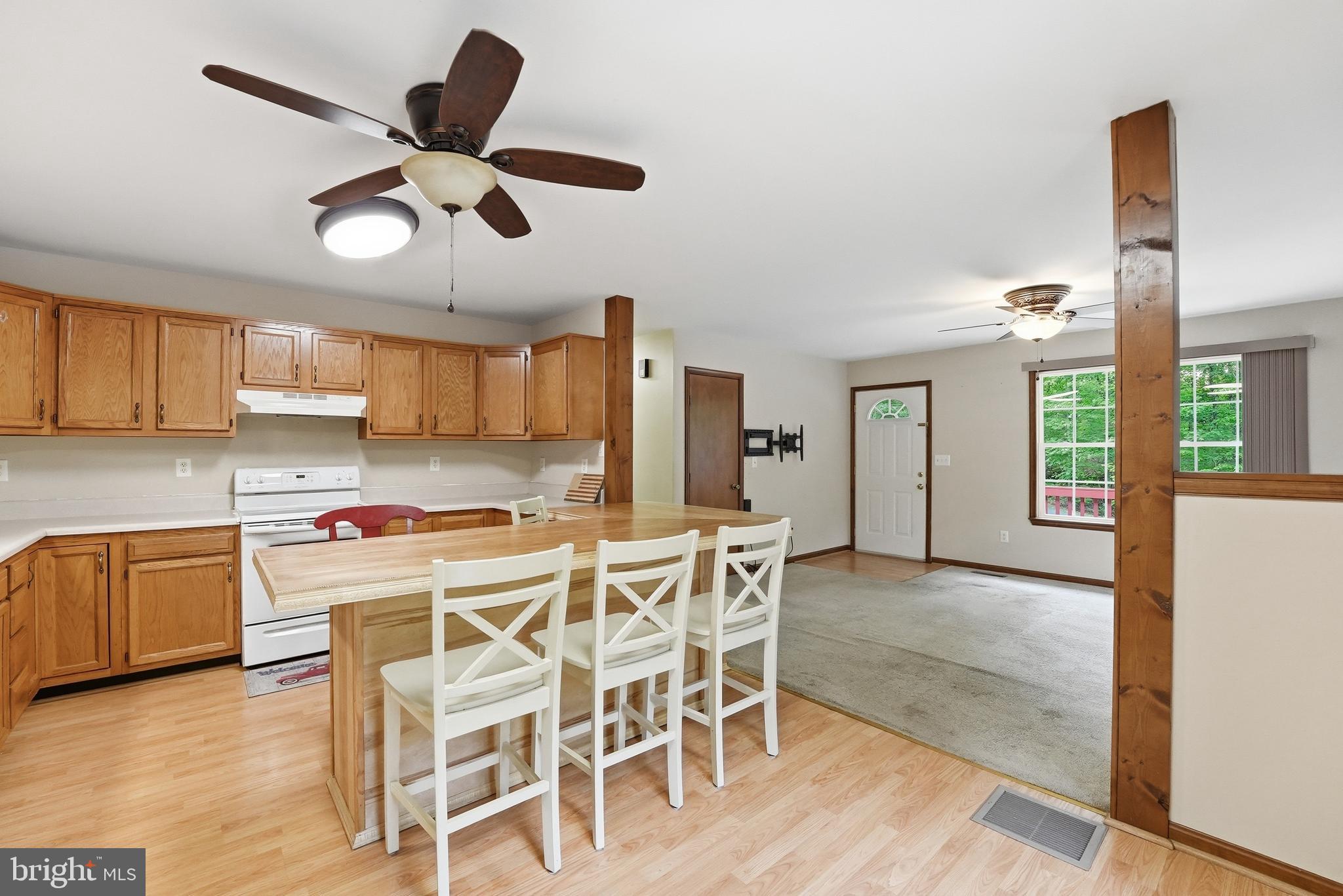 2747 TWYMANS MILL