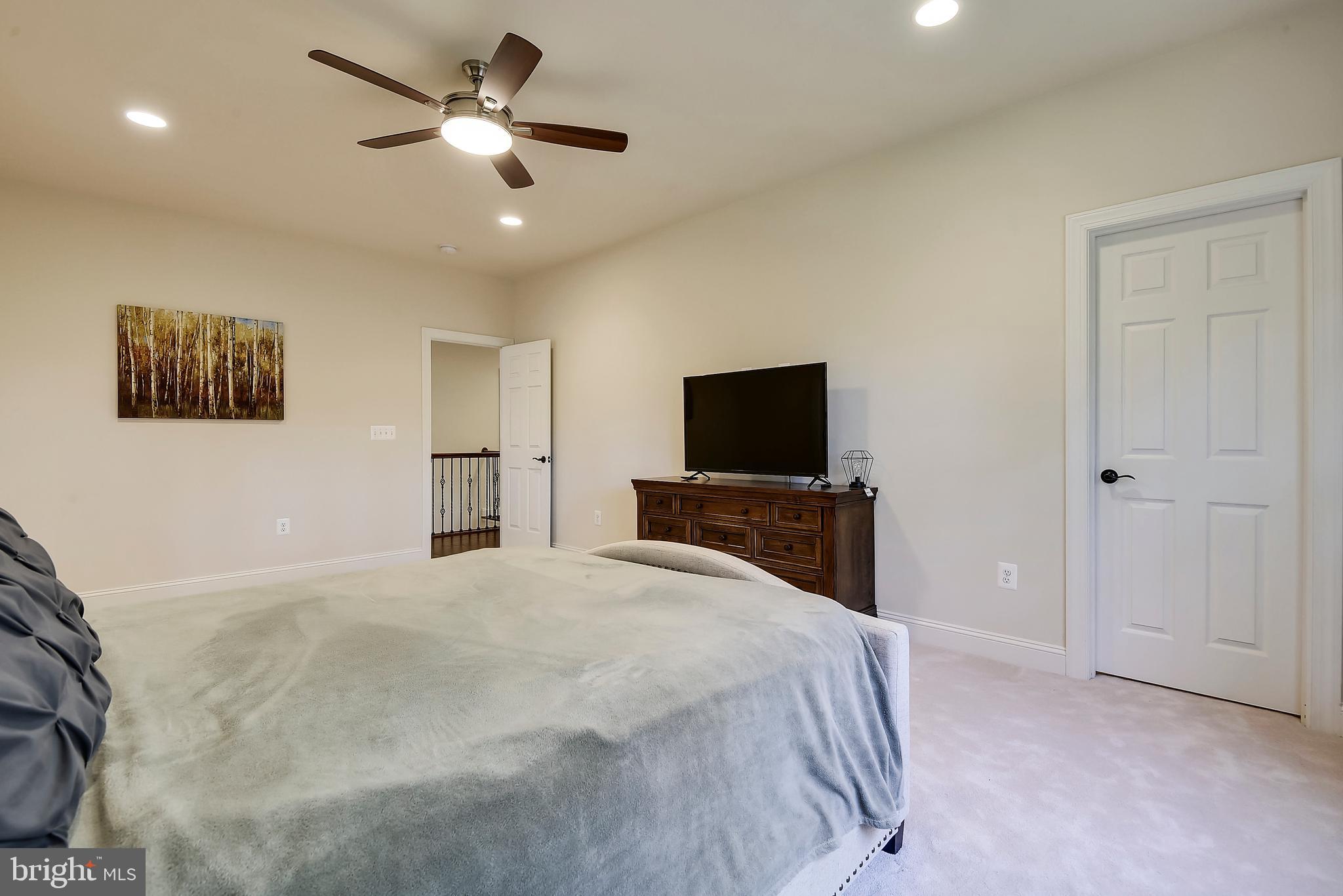 LITTLE ROCKY RUN - Residential