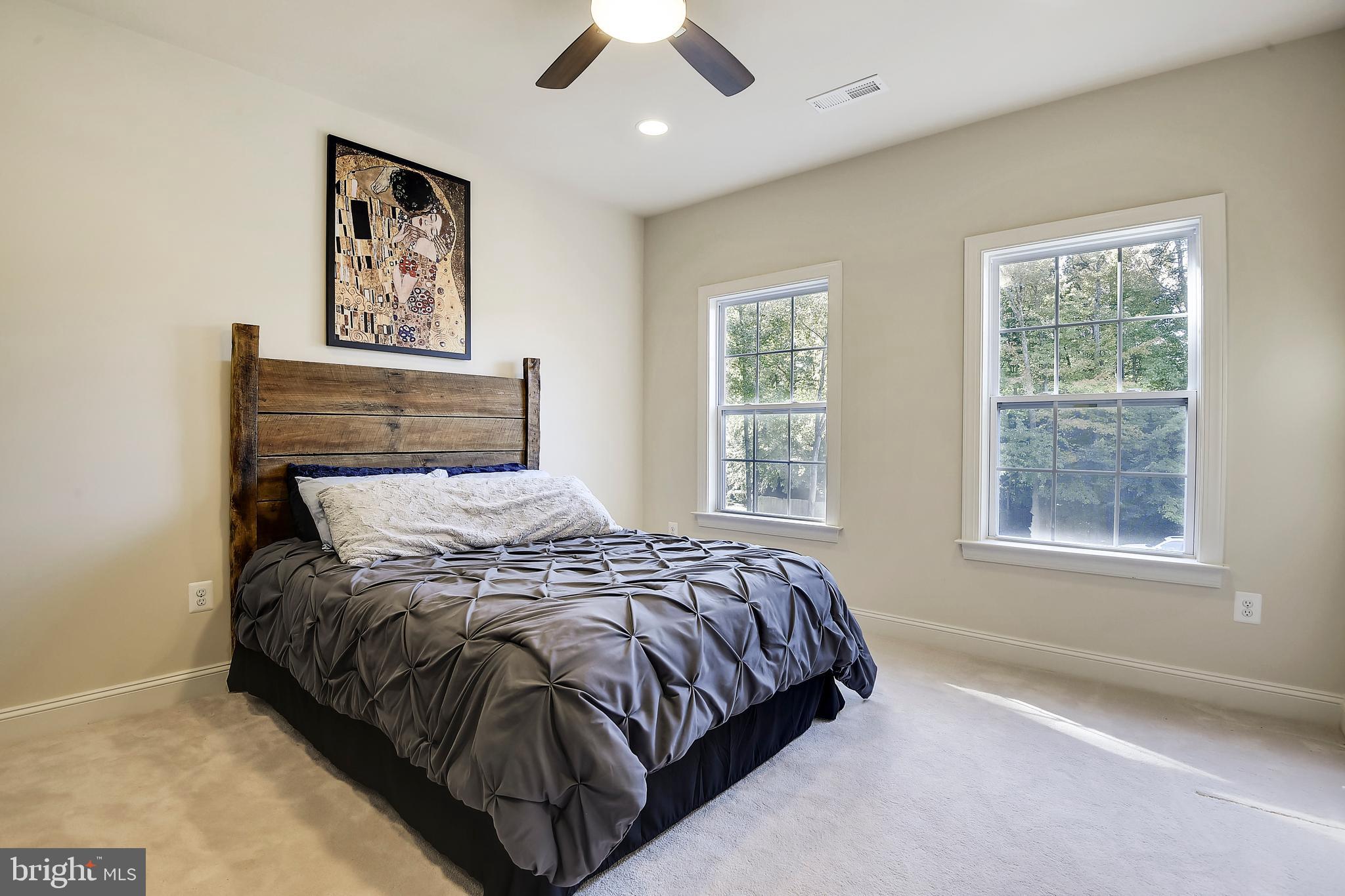 LITTLE ROCKY RUN - Residential