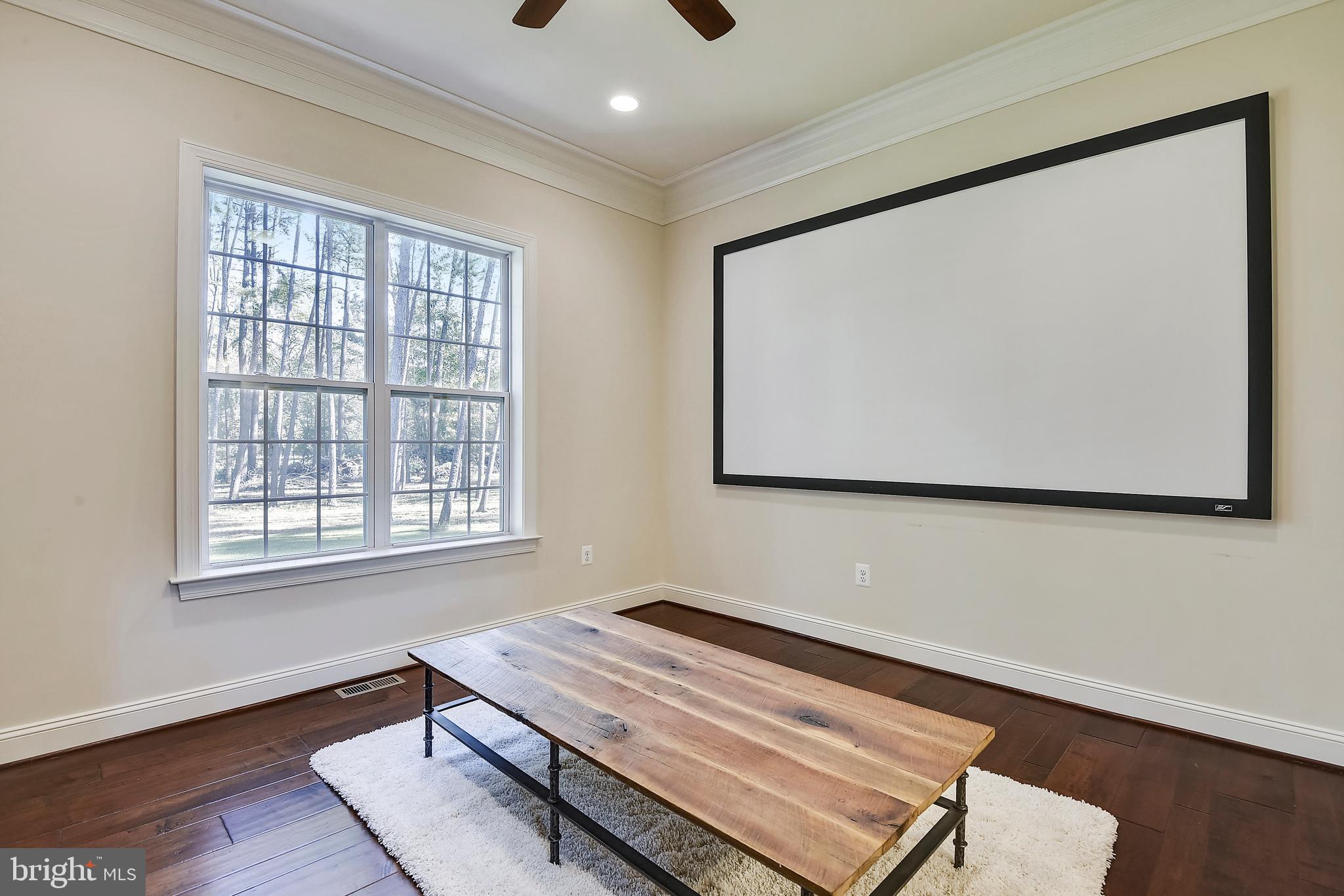 LITTLE ROCKY RUN - Residential