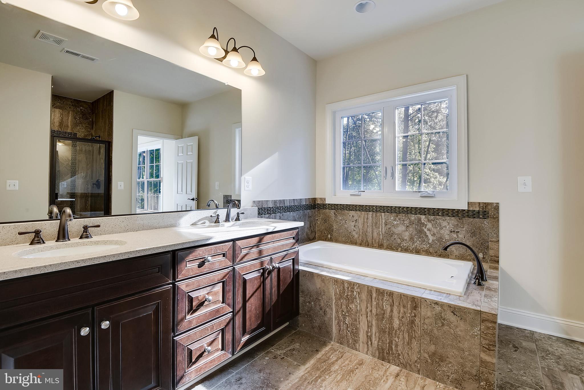 LITTLE ROCKY RUN - Residential