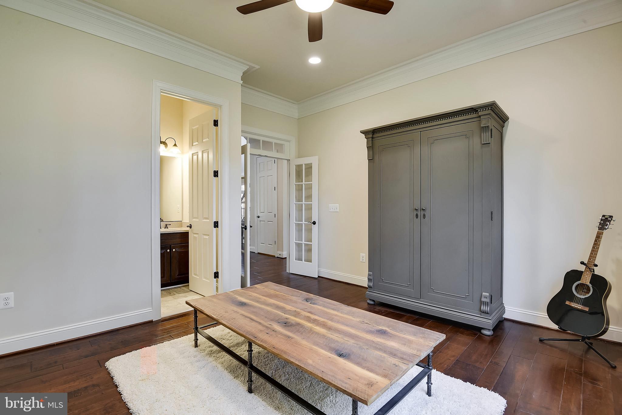 LITTLE ROCKY RUN - Residential