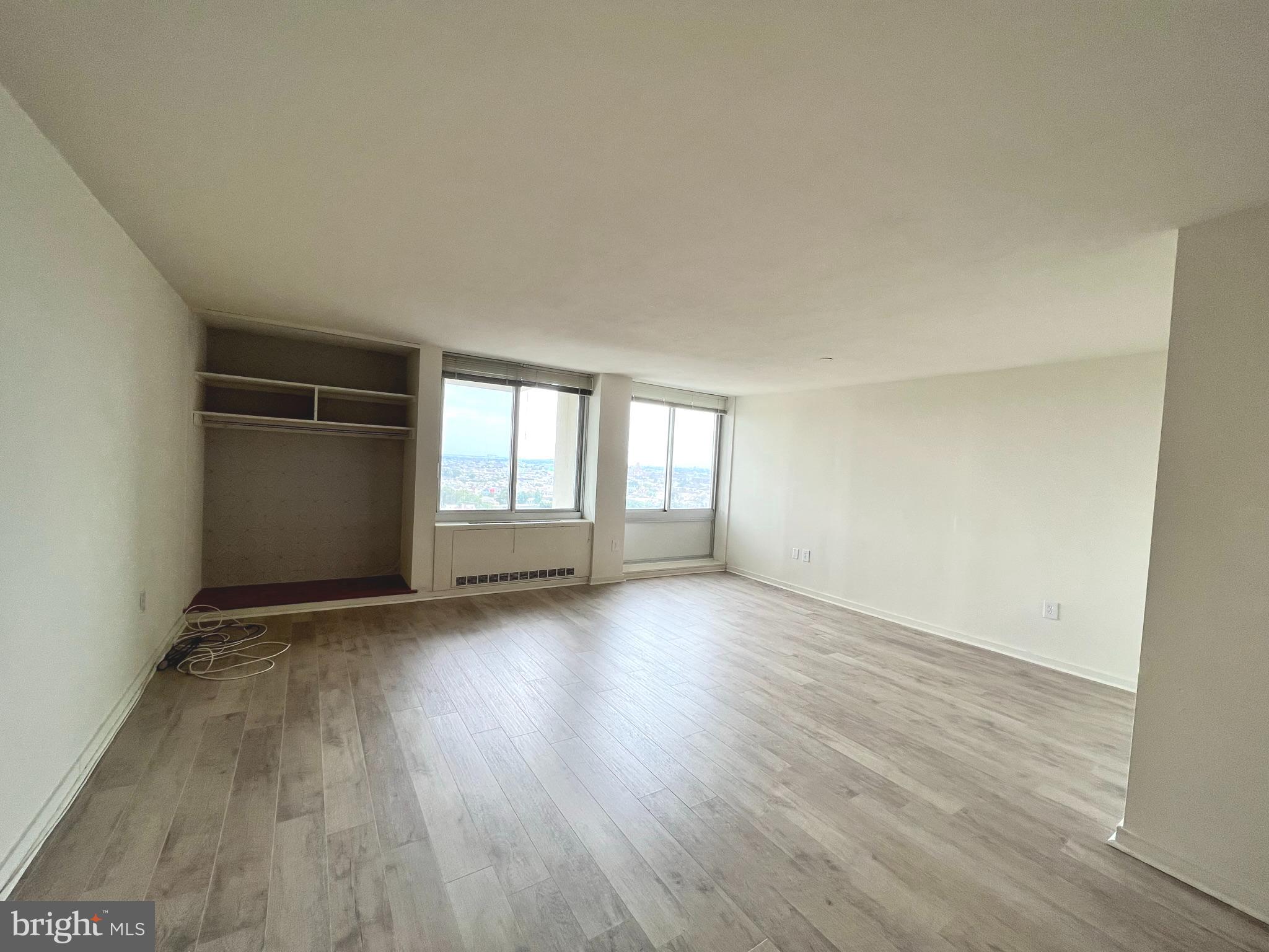 604 S WASHINGTON SQUARE 36 1505