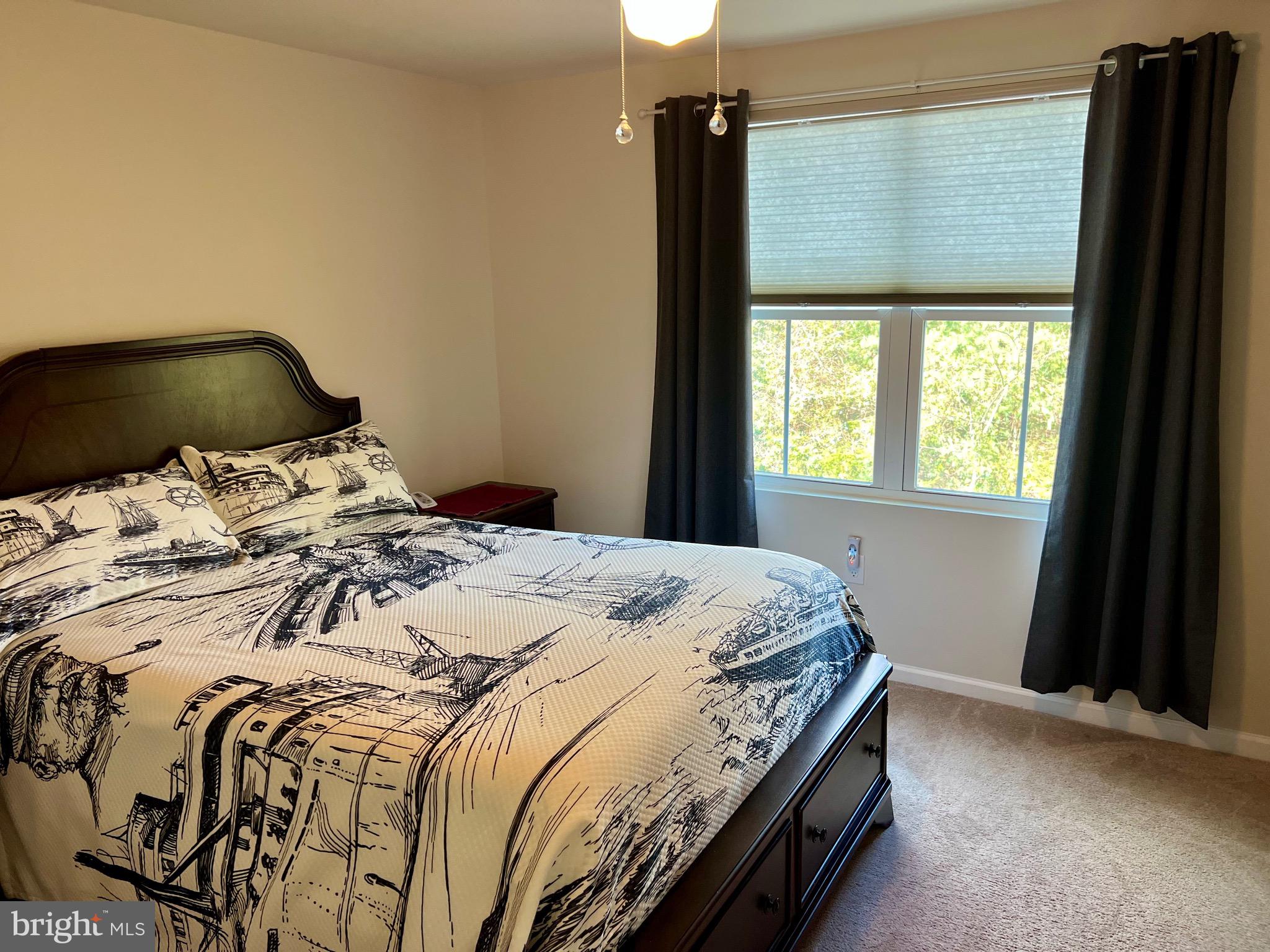 FOXWOOD RIDGE - Residential