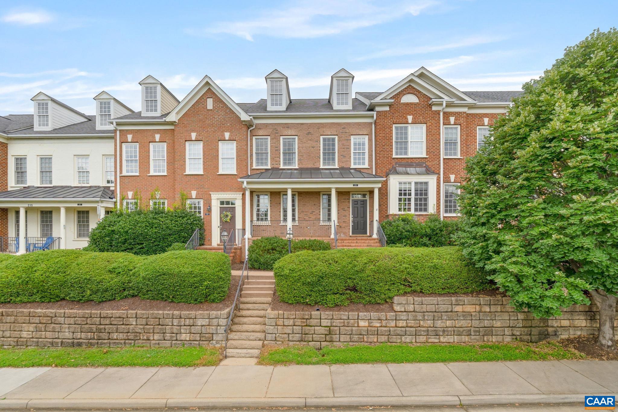 219 GRASS DALE LN
