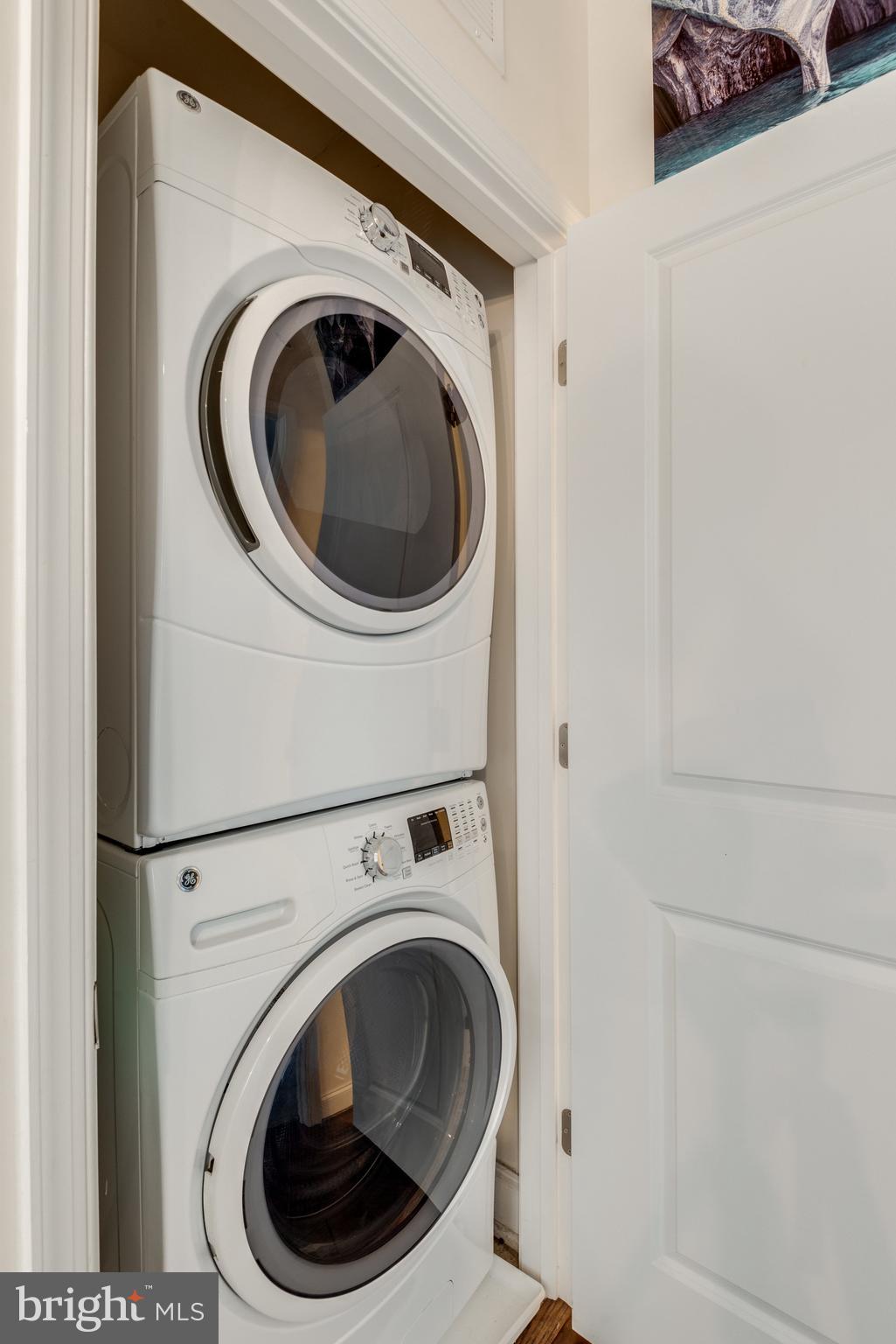 BIRCHWOOD AT BRAMBLETON - Residential Lease