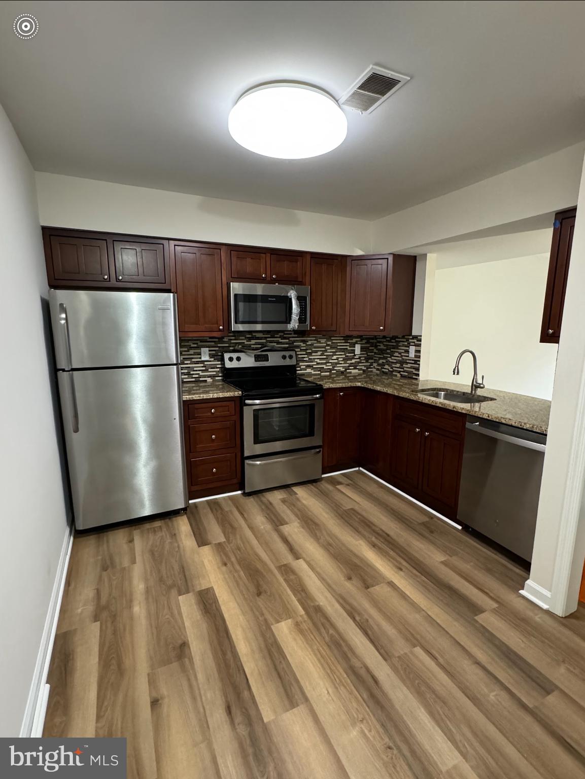 QUAIL RIDGE - Residential Lease