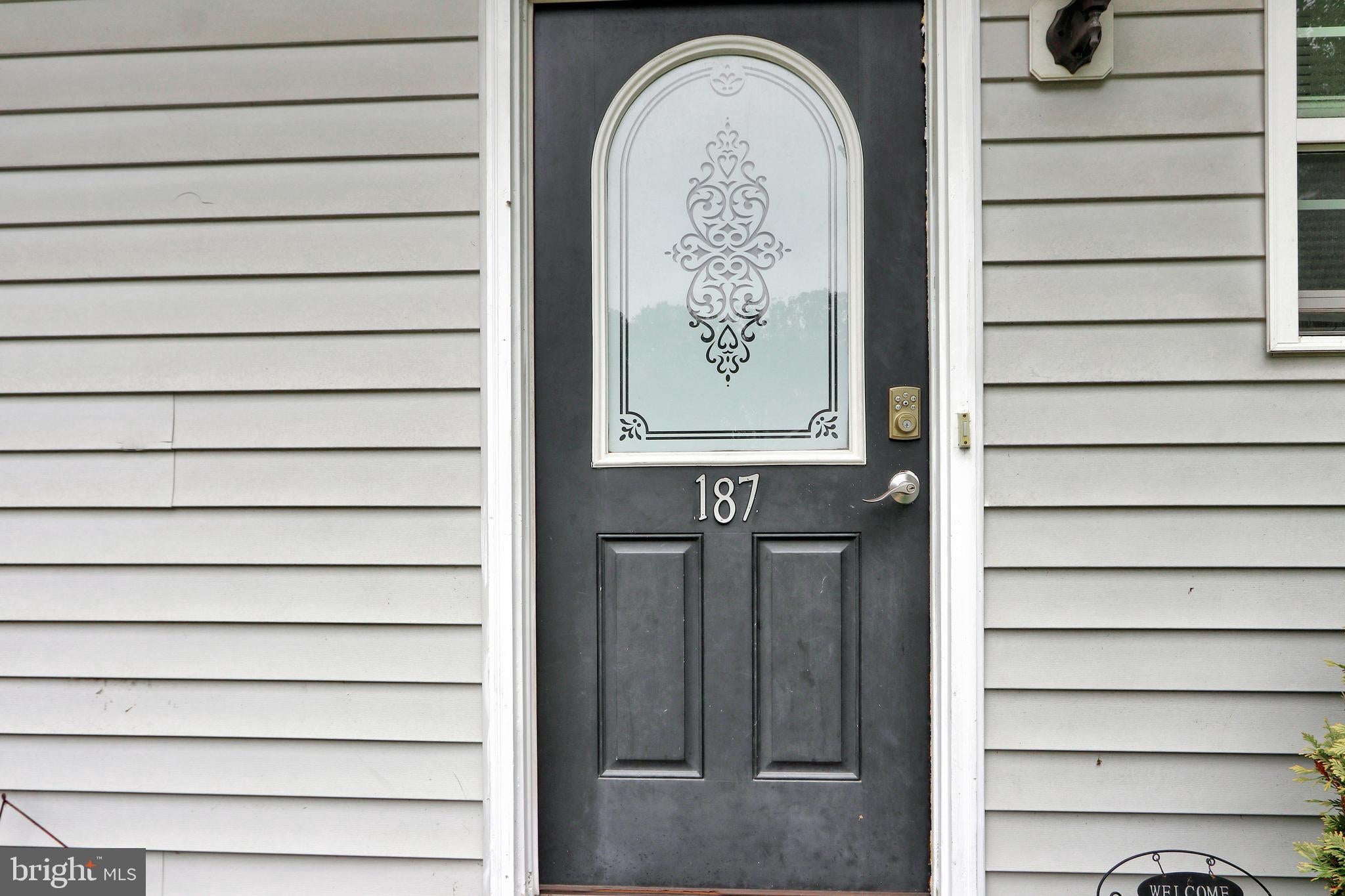 187 BAY HILL LANE