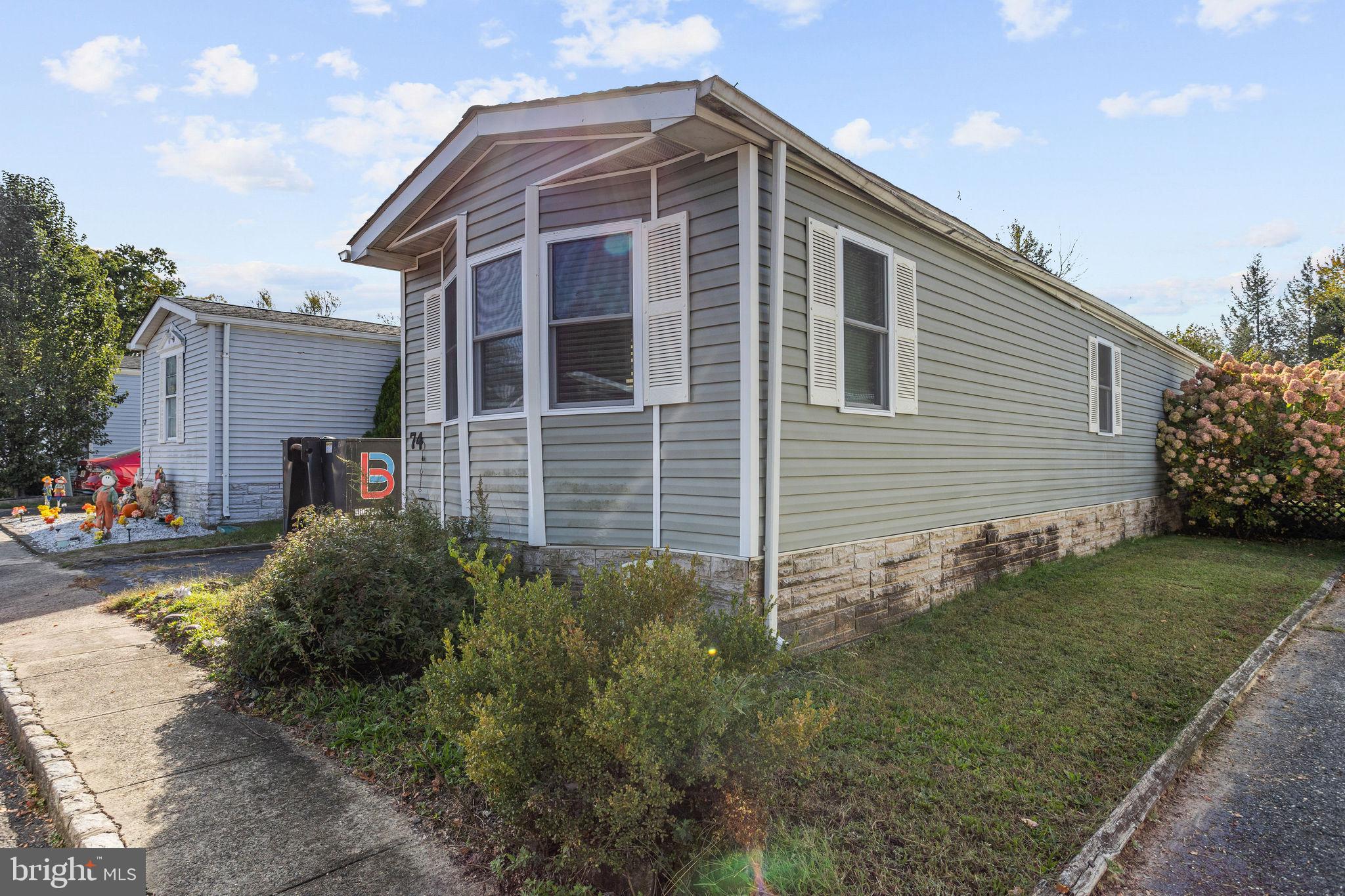 74 RUFFIAN WAY