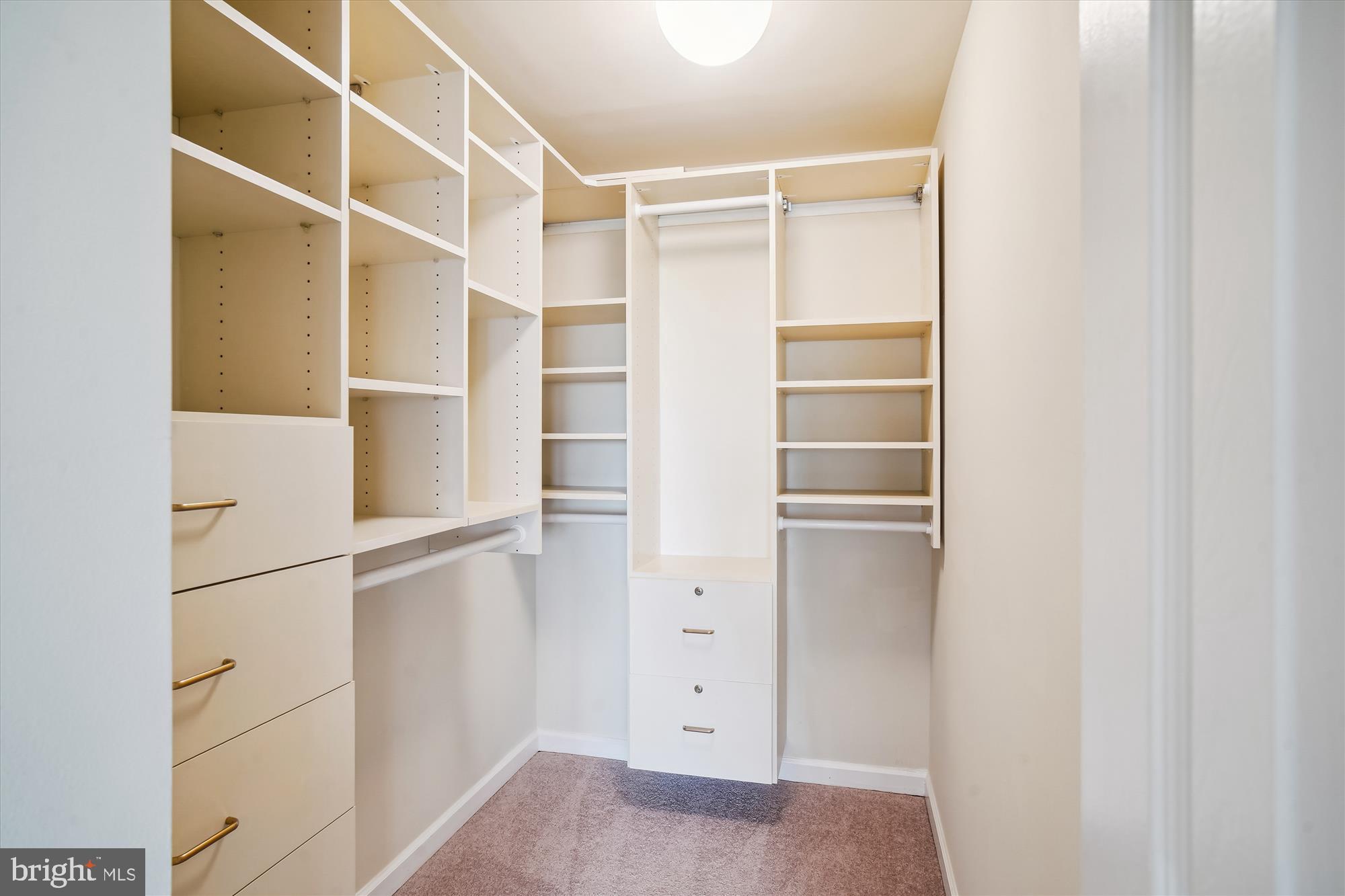 SOMERSET HOUSE CONDOS - Residential