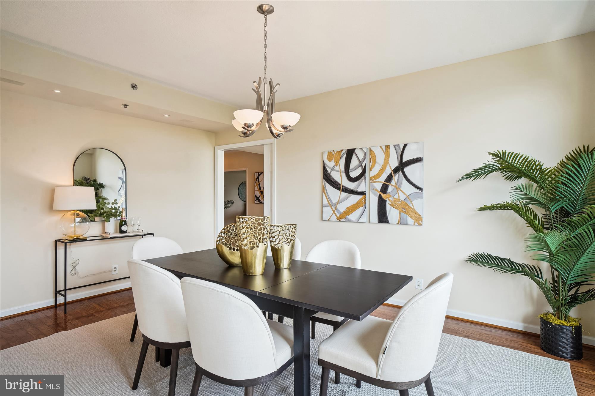 SOMERSET HOUSE CONDOS - Residential