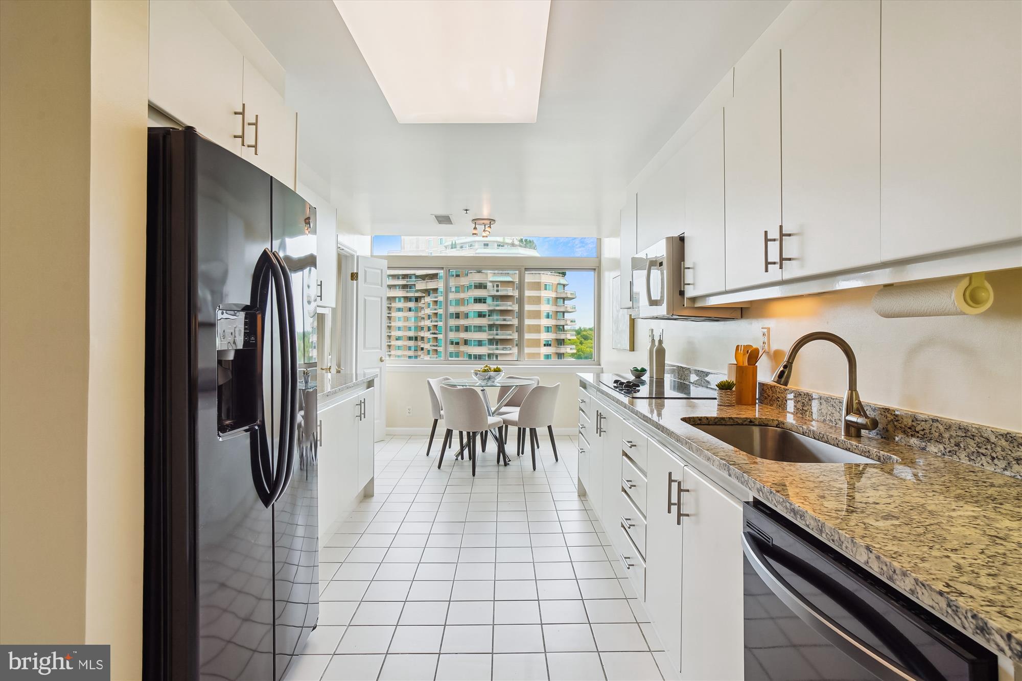 SOMERSET HOUSE CONDOS - Residential