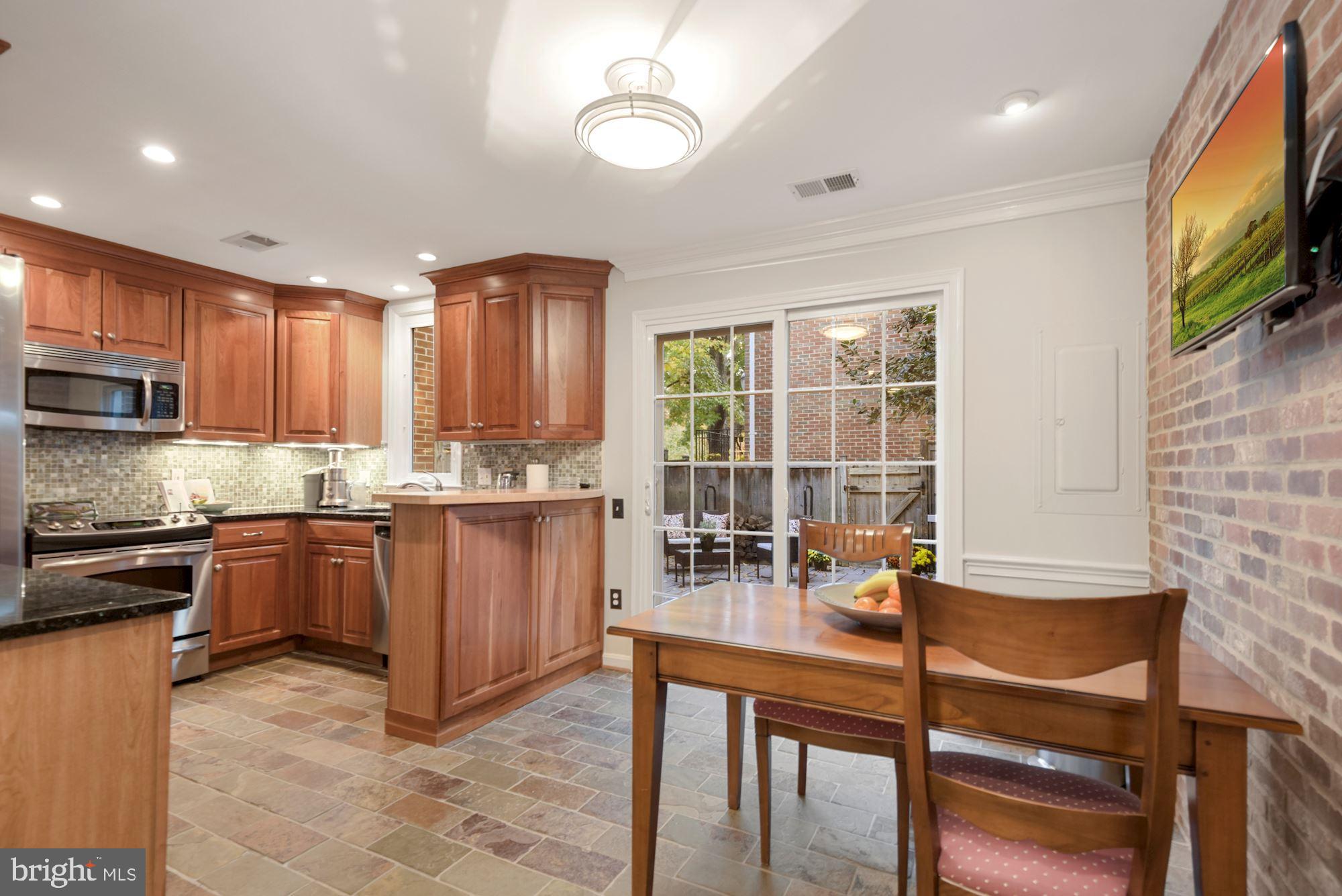 NETHERGATE - Residential