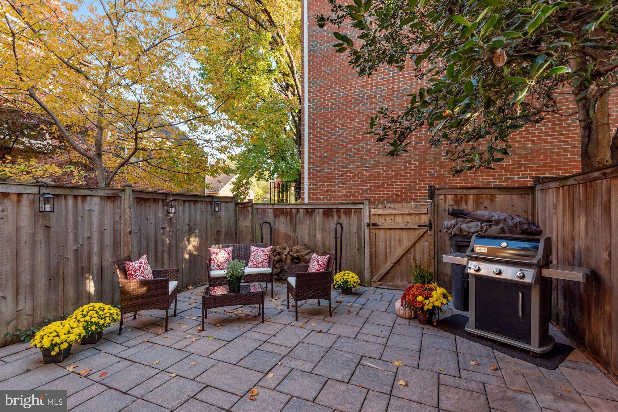 NETHERGATE - Residential