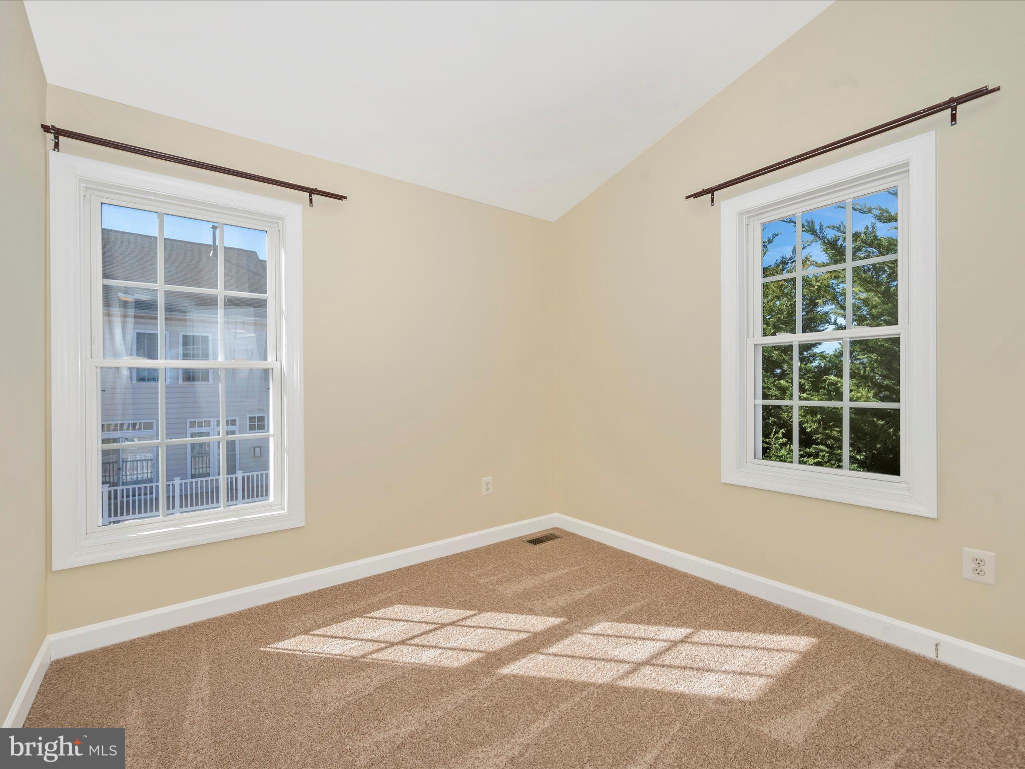 CLARKSBURG RIDGE - Residential