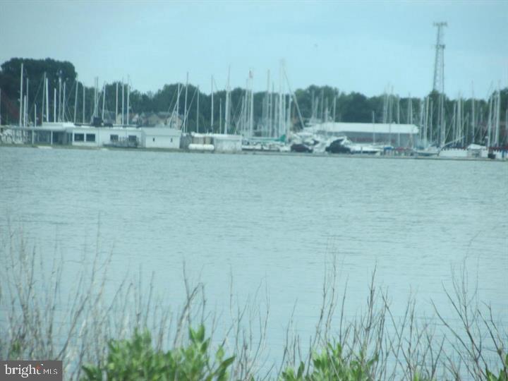 WEST END HISTORIC DISTRICT - Residential Lease