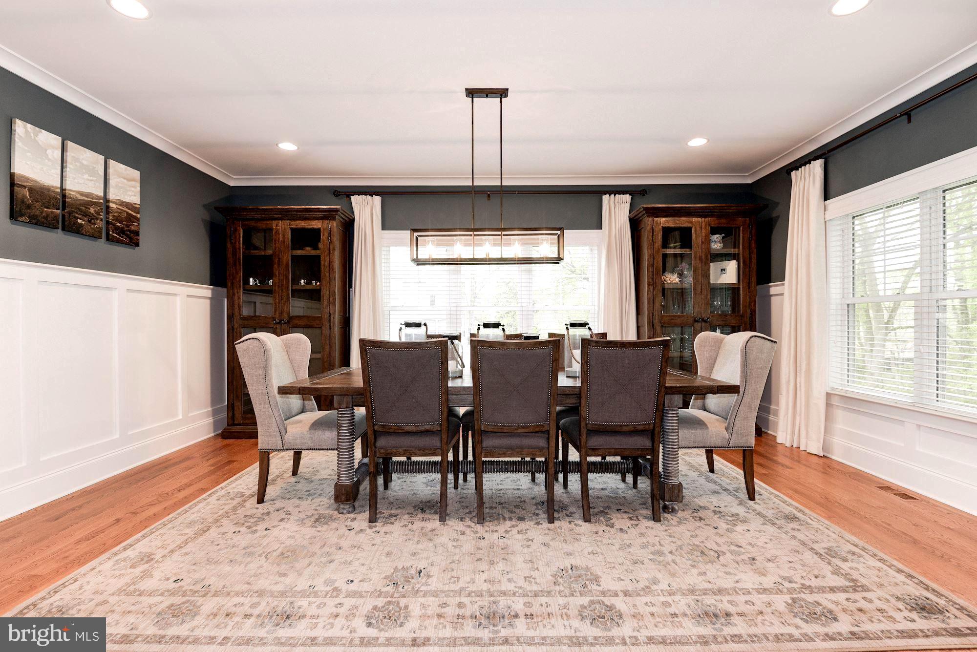 VIENNA WOODS - Residential